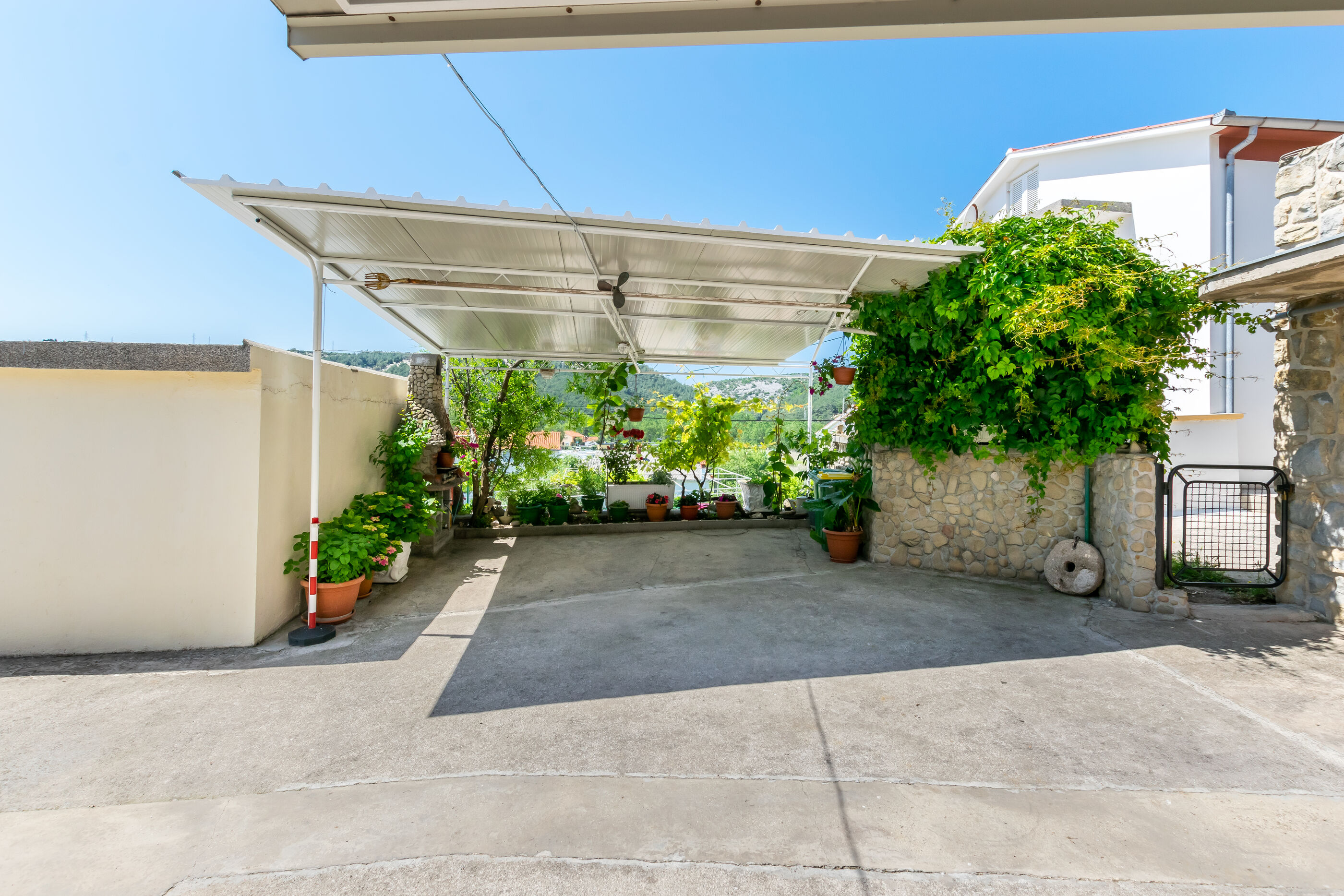 Photo of House Nenad