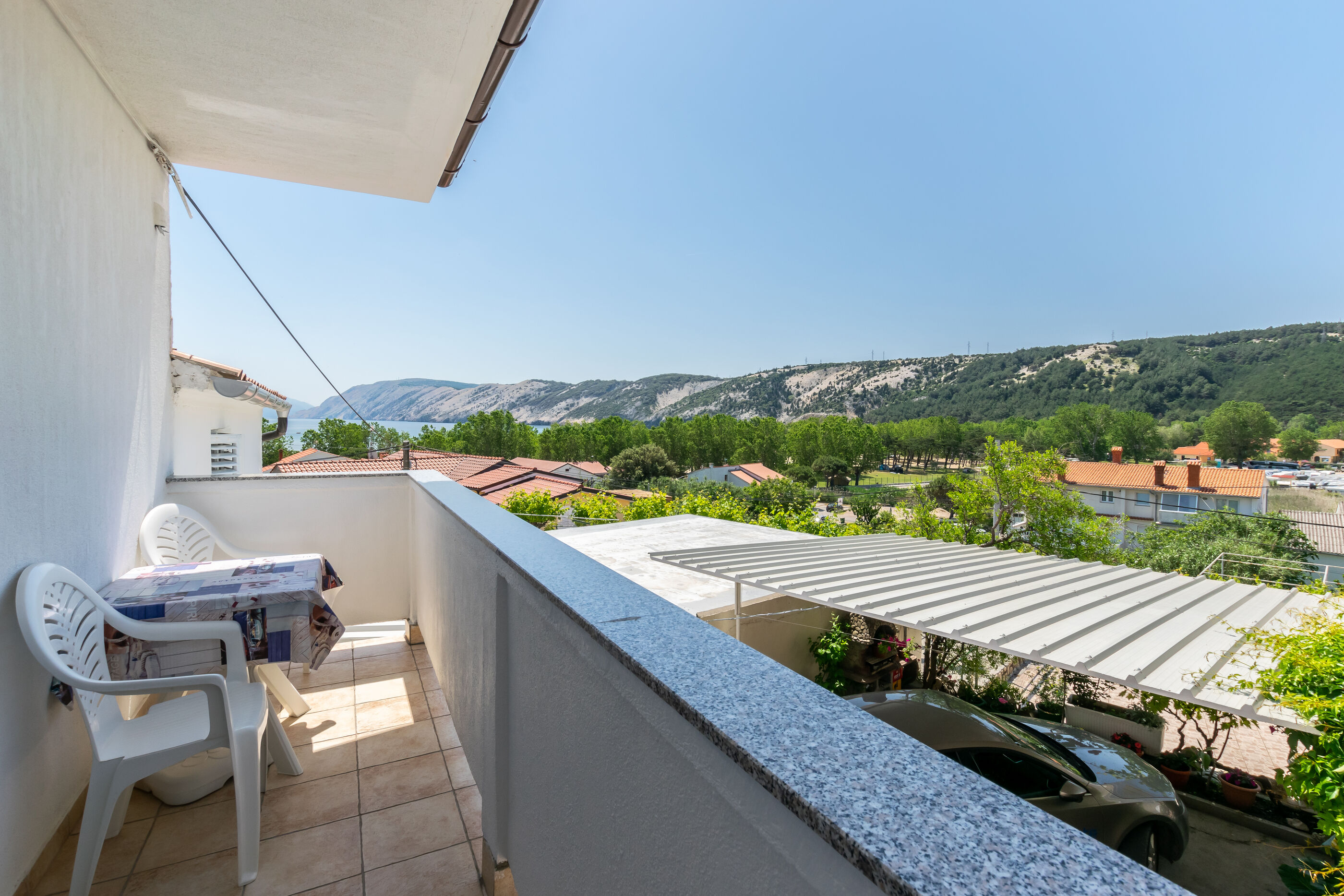 House Nenad 95461-K1