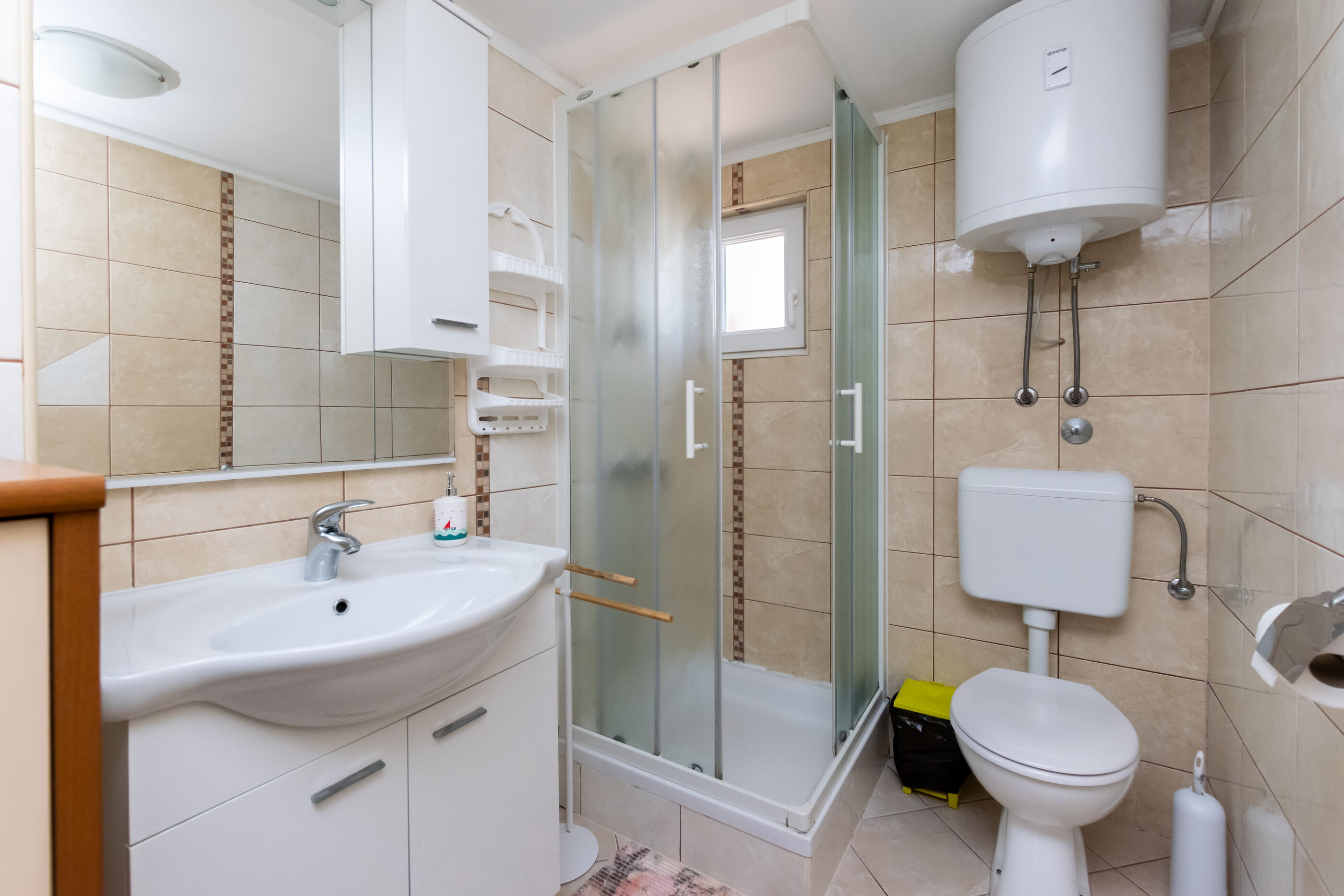 House Nenad 95461-K1