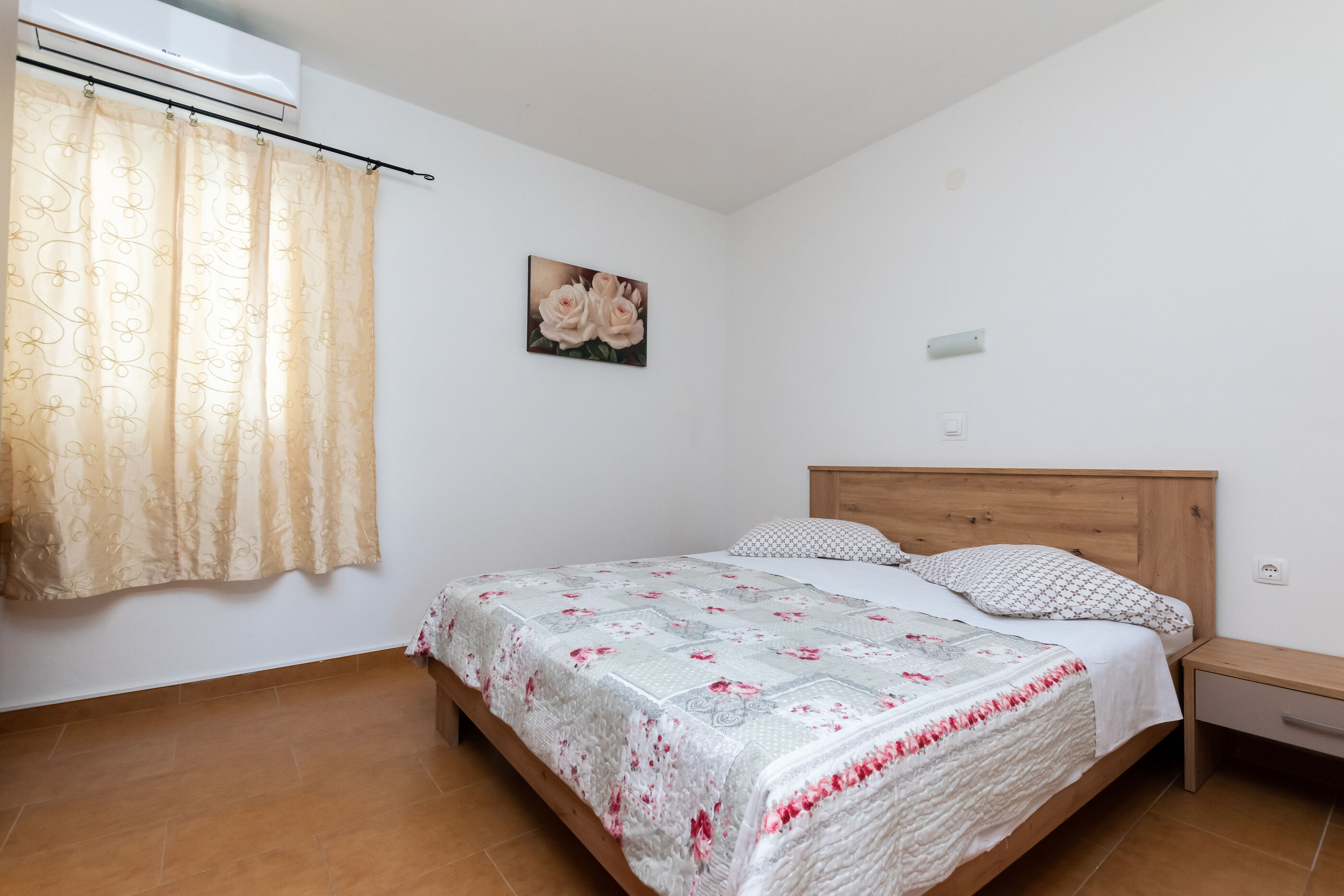 House Nenad 95461-K1