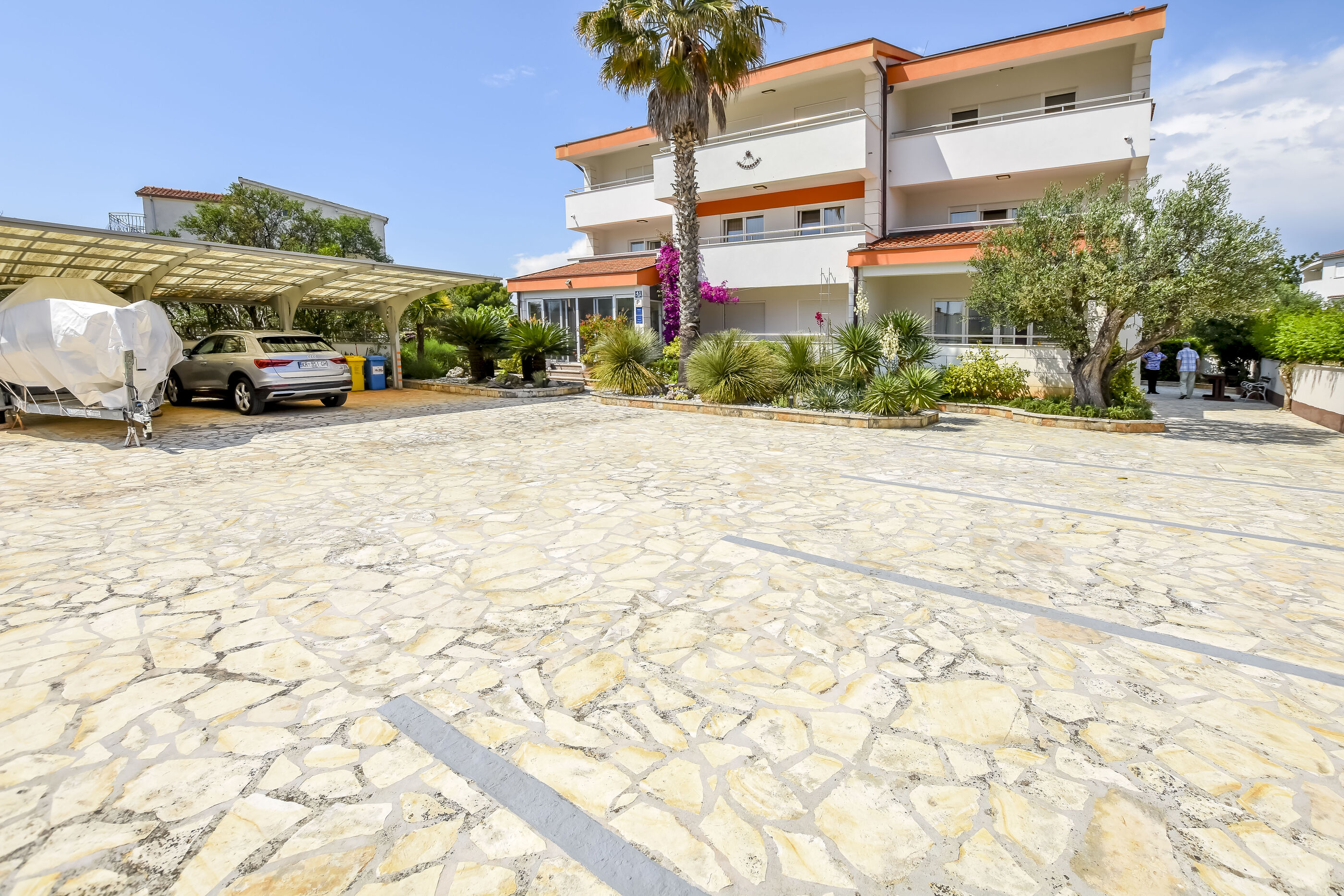 Apartments Aurel 40411-A3