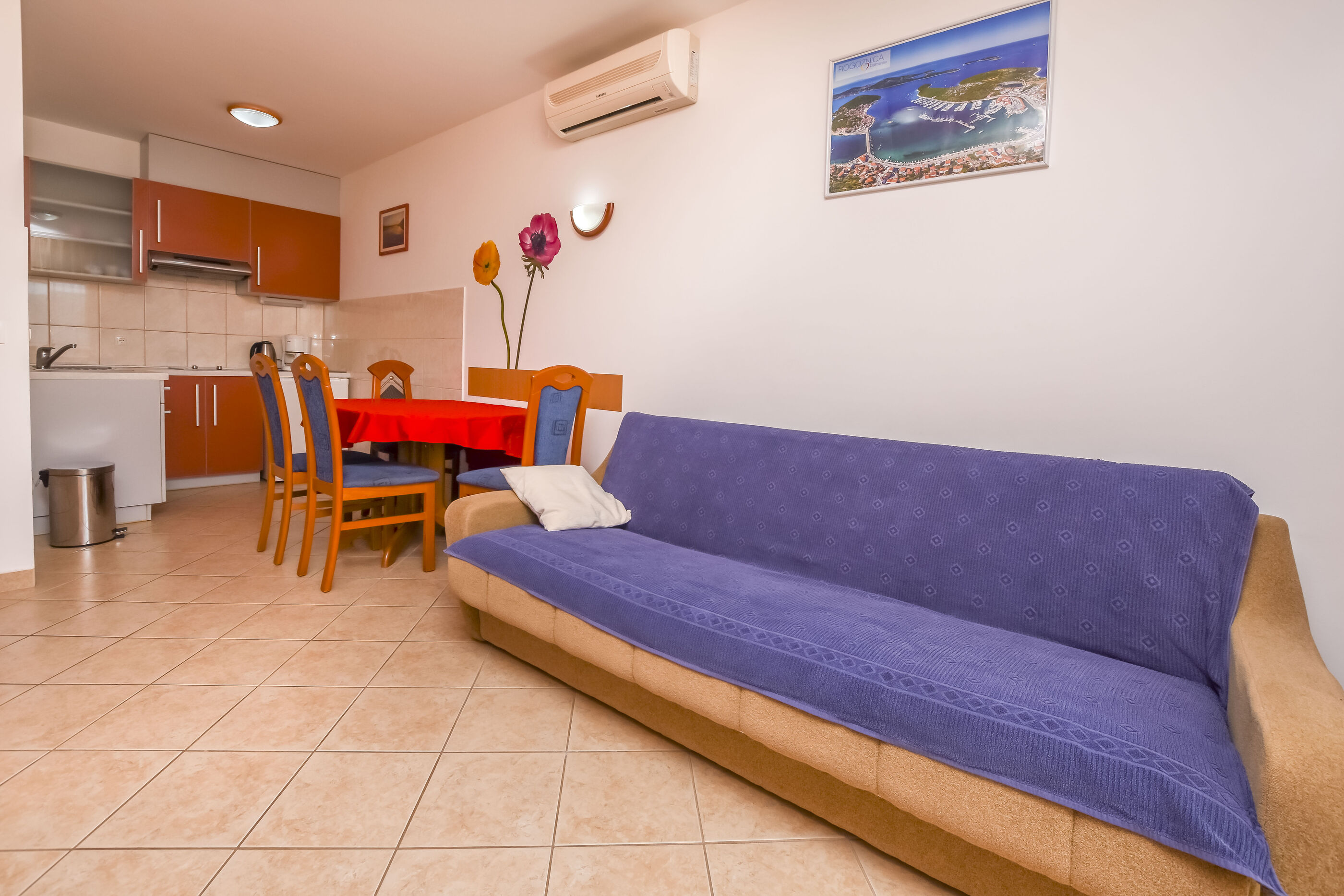 Apartments Aurel 40411-A2