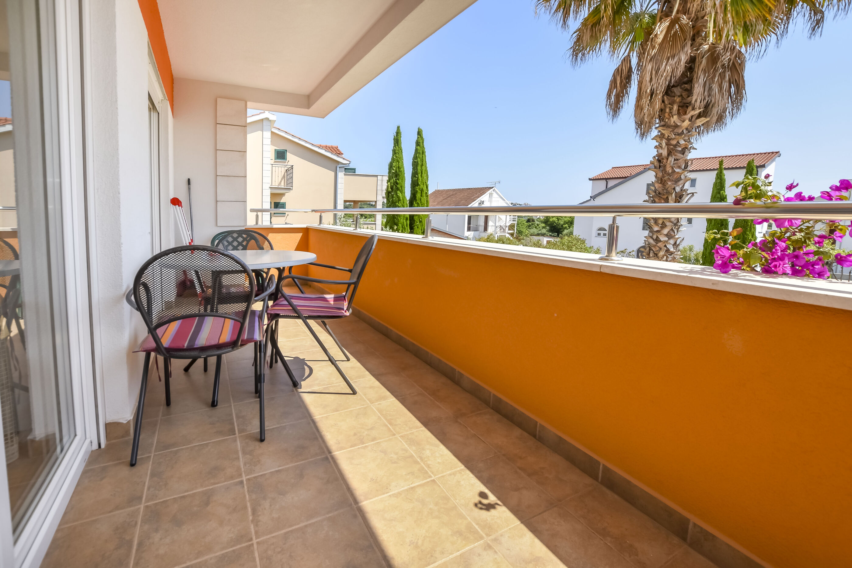 Apartments Aurel 40411-A2