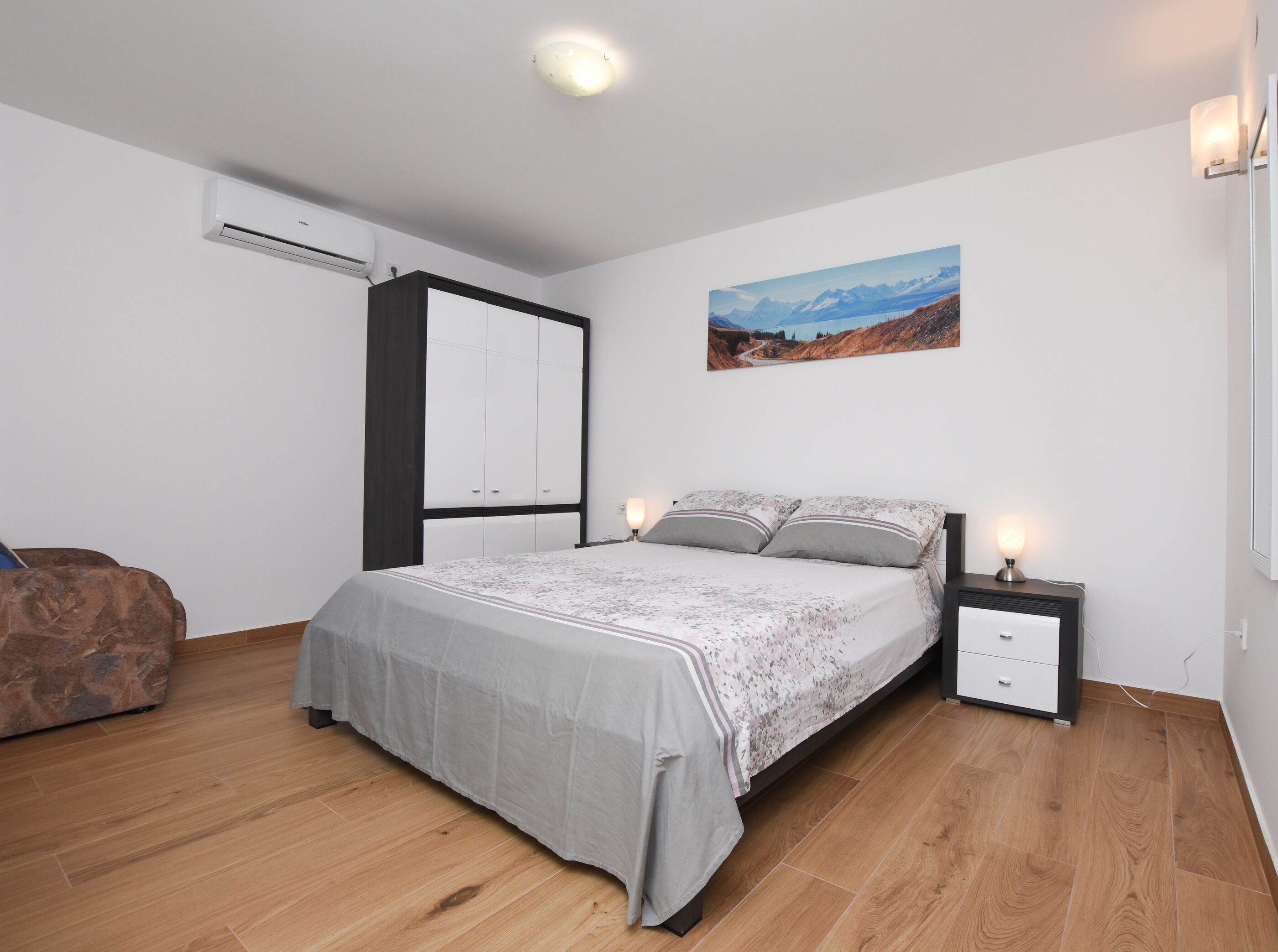 Apartments Mario 87411-A3