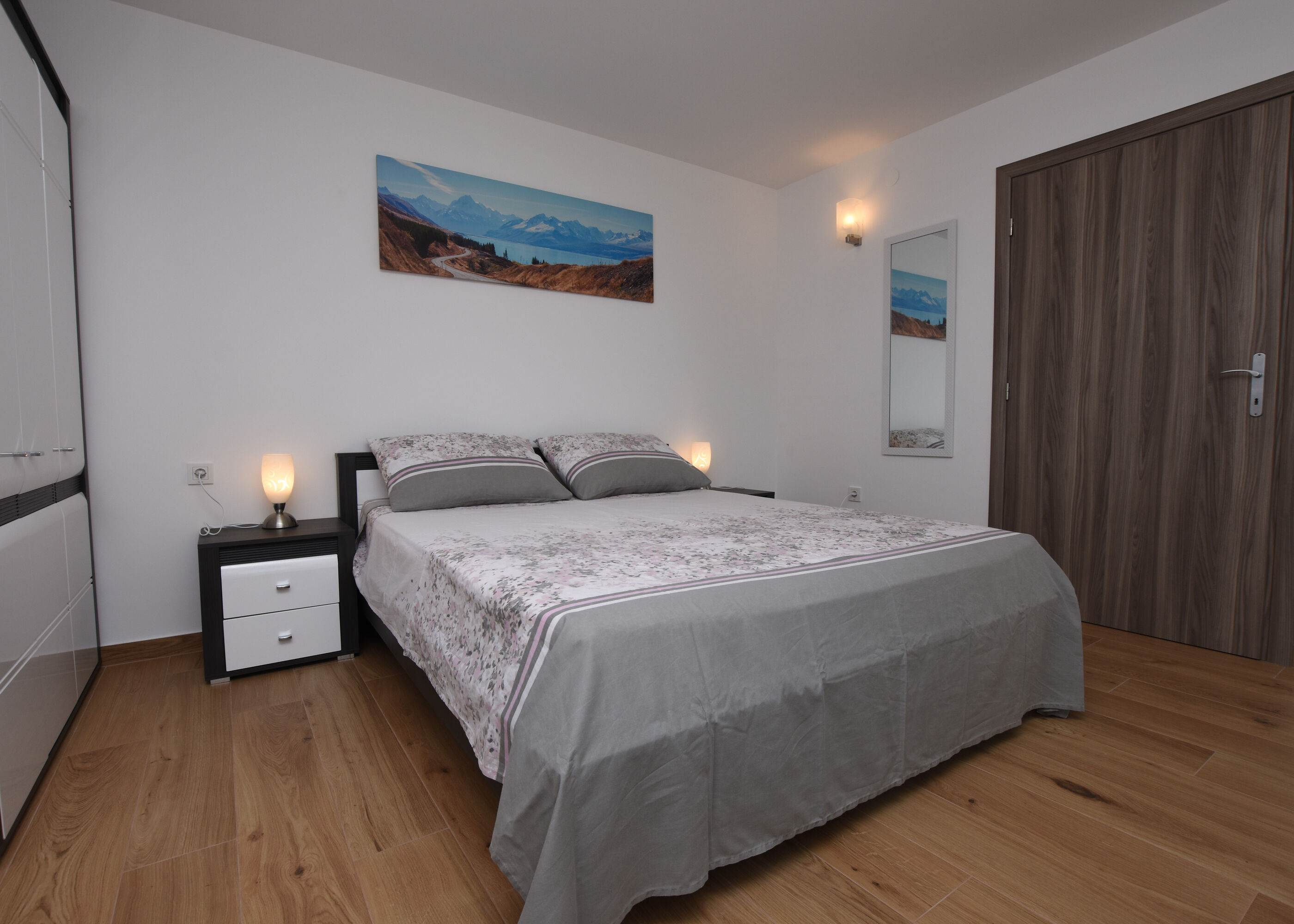 Apartments Mario 87411-A3