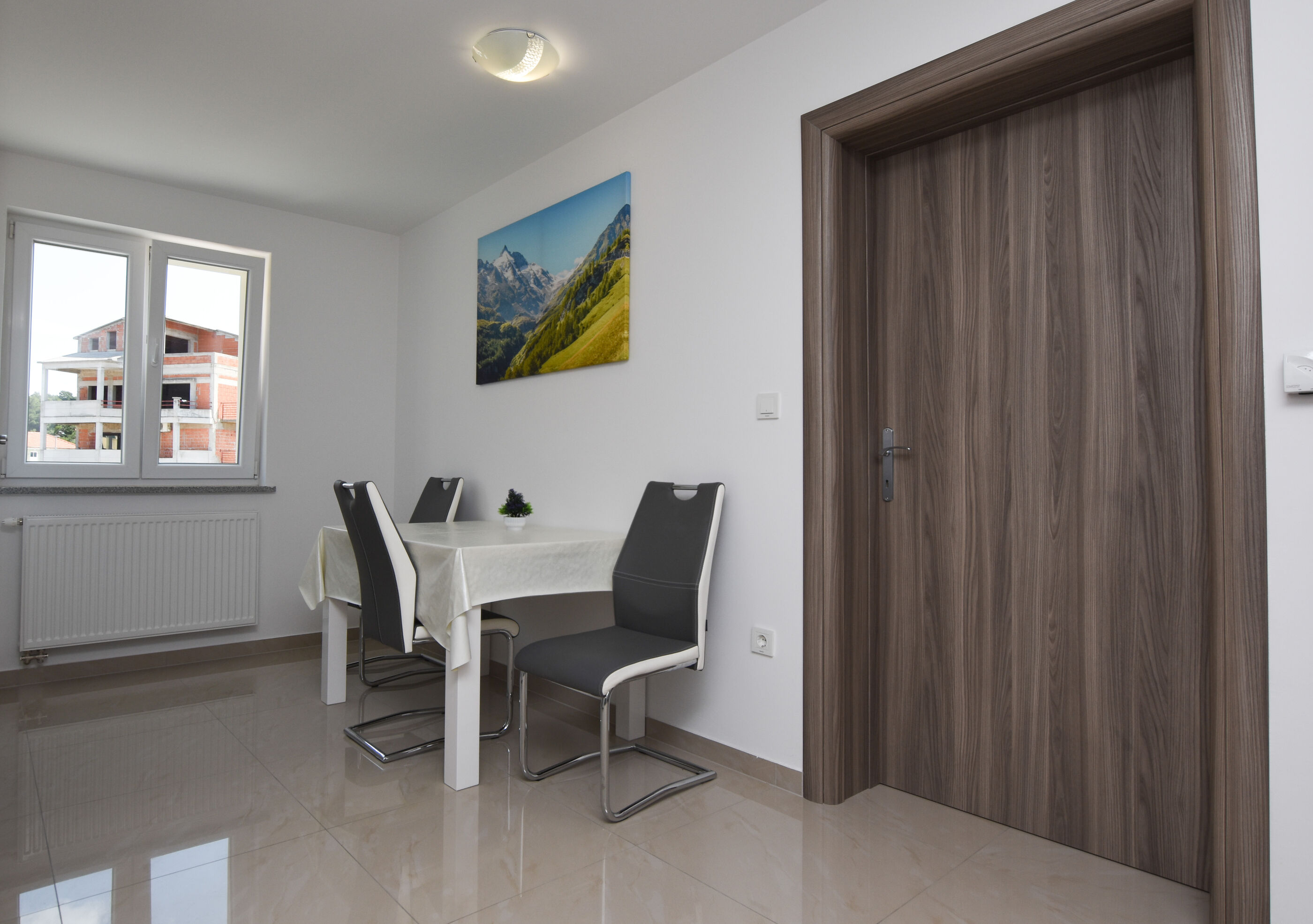 Apartments Mario 87411-A3