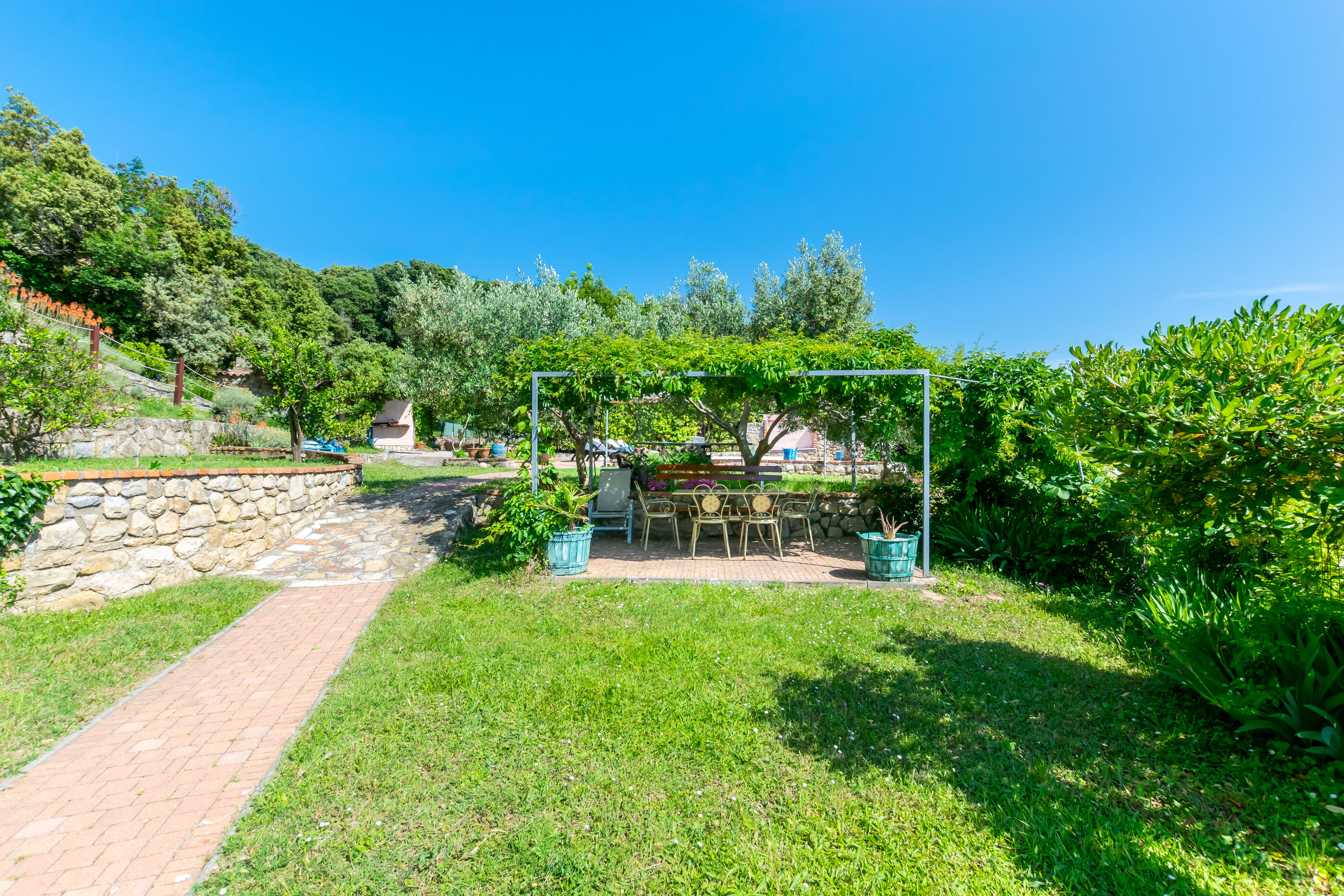 Apartments Zeljko 95571-A2