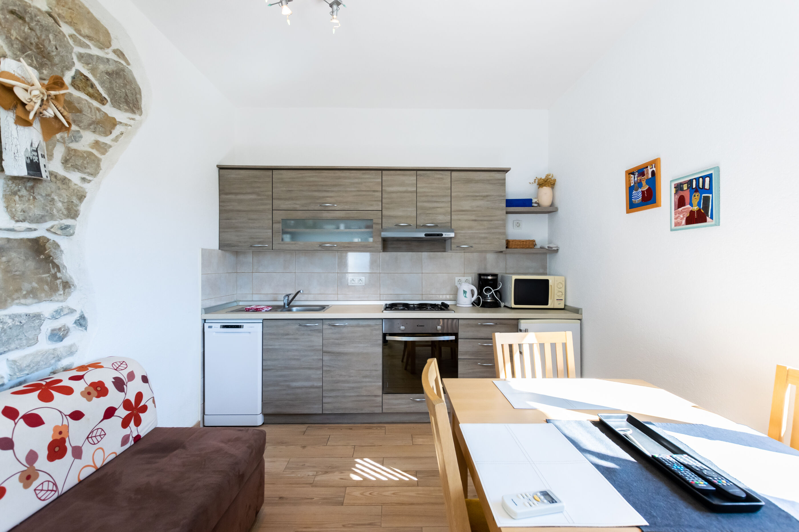 Apartments Zeljko 95571-A1
