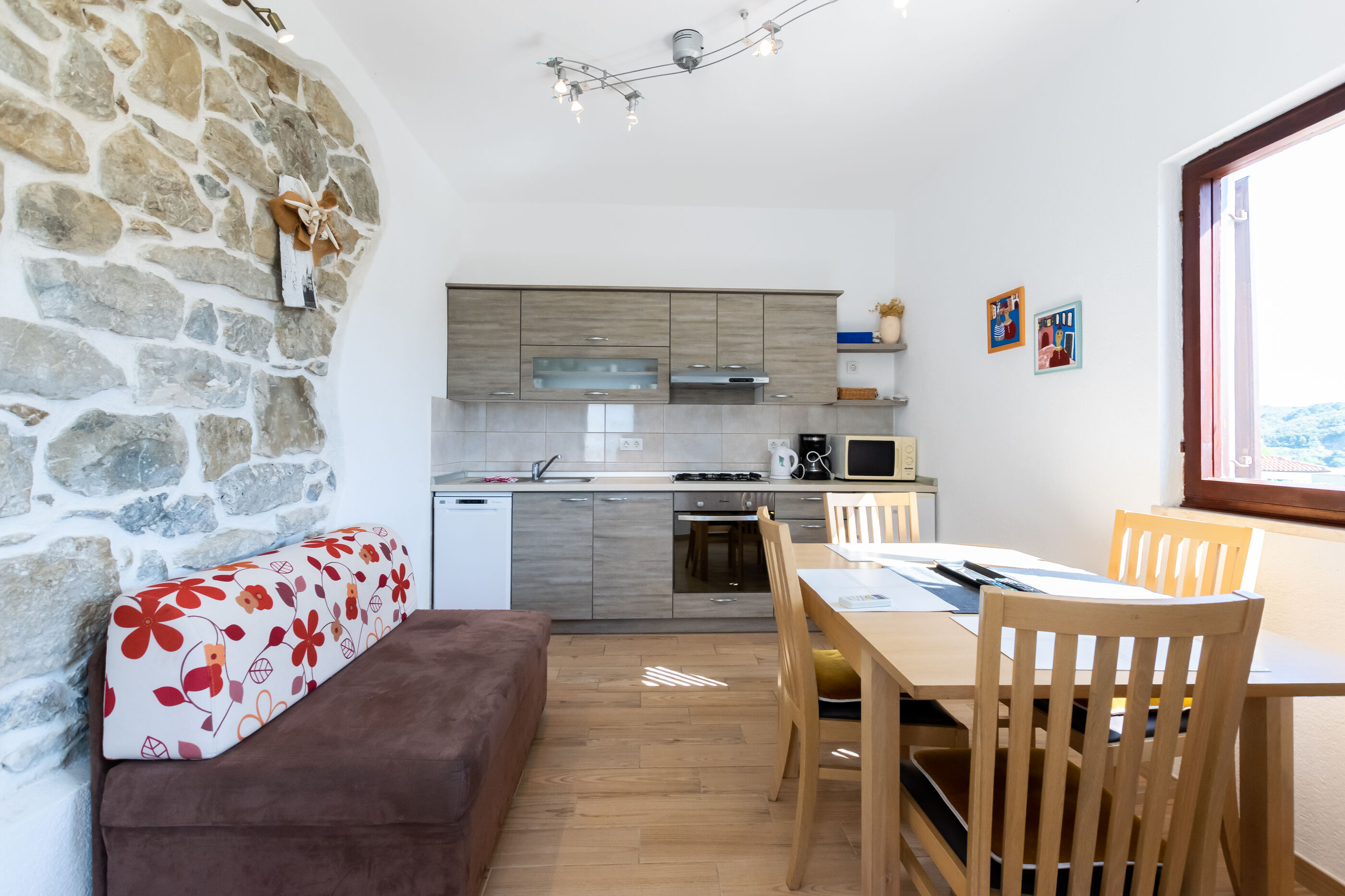Apartments Zeljko 95571-A1