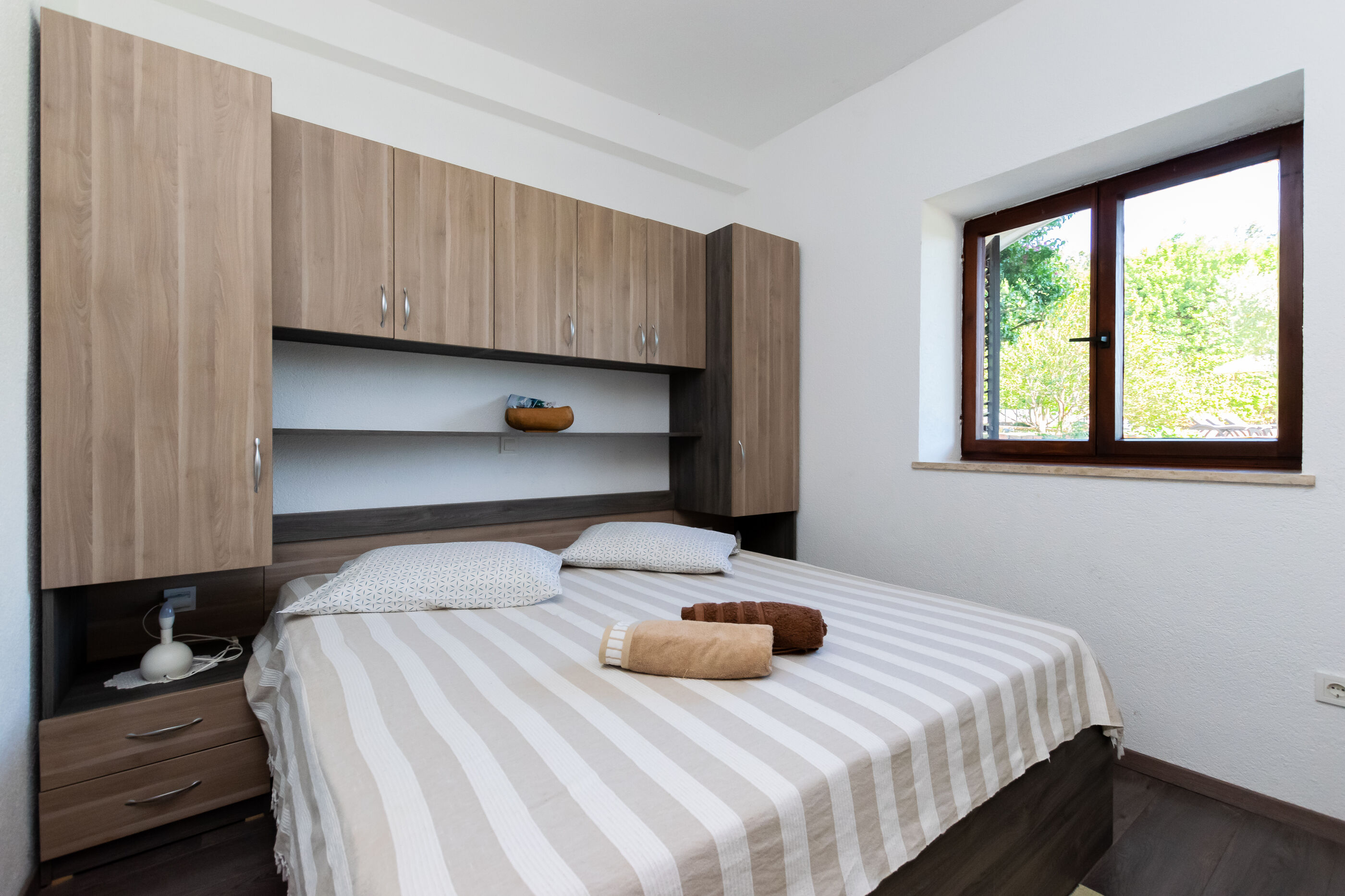 Apartments Zeljko 95571-A1