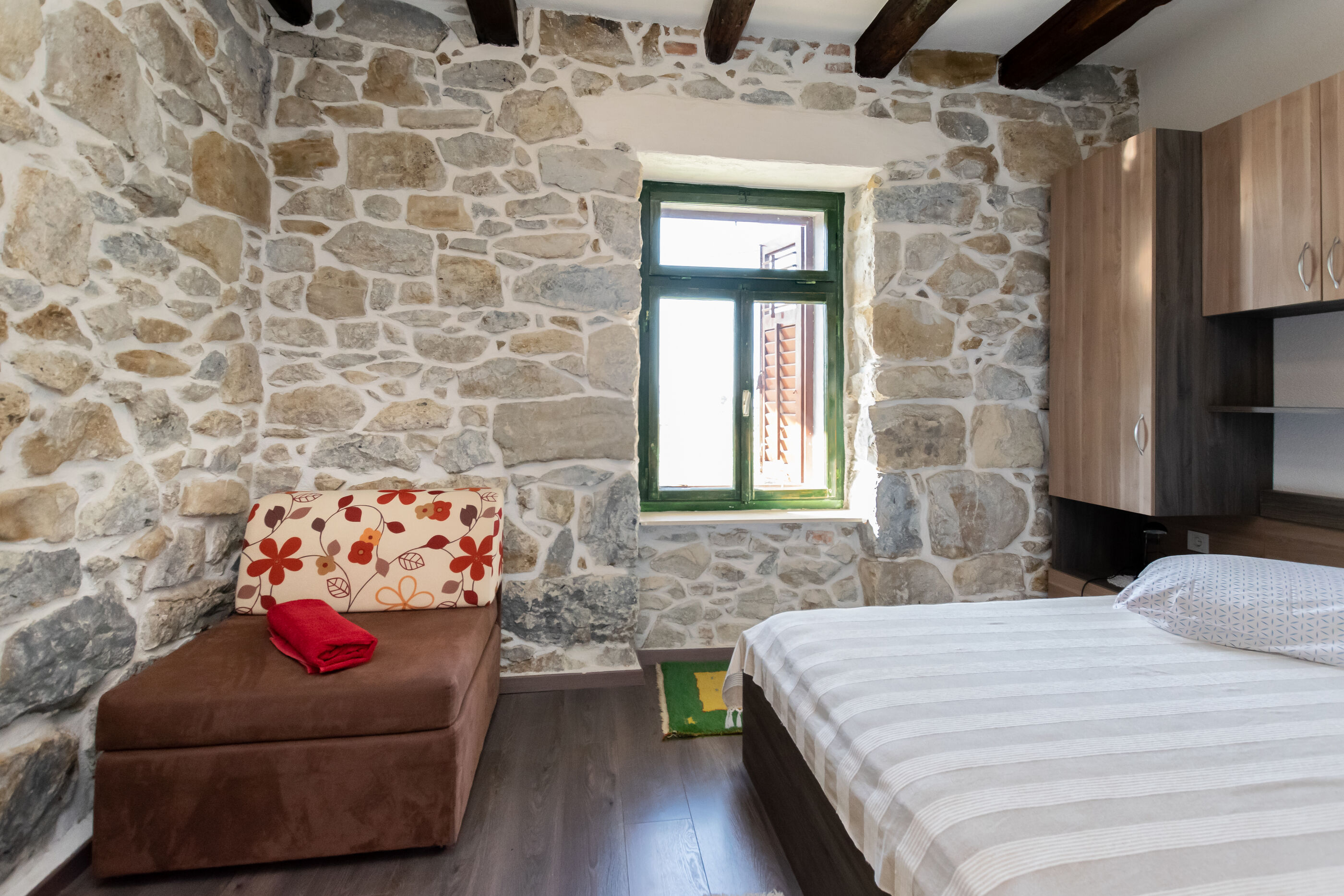 Apartments Zeljko 95571-A1