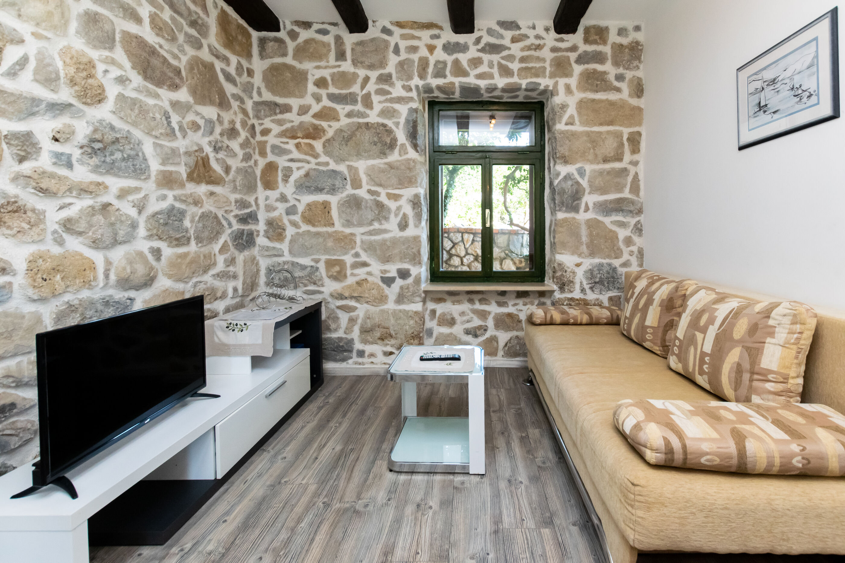 Apartments Zeljko 95571-A2