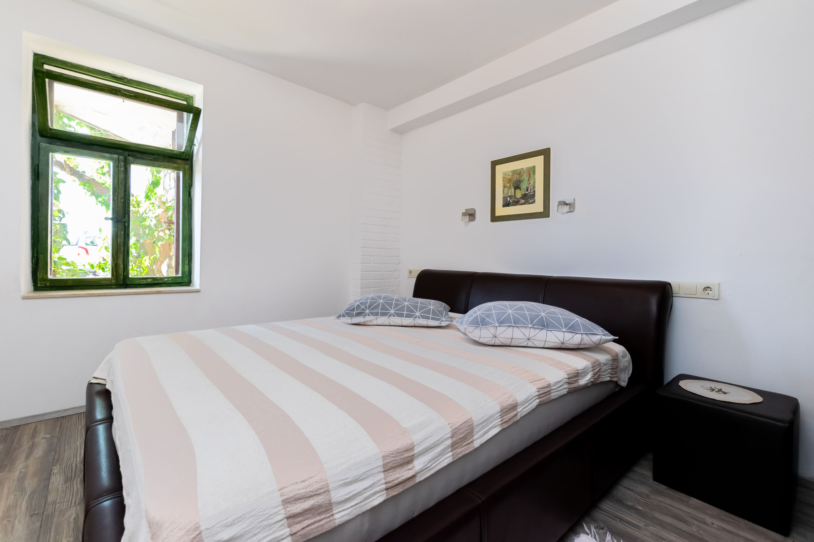 Apartments Zeljko 95571-A2