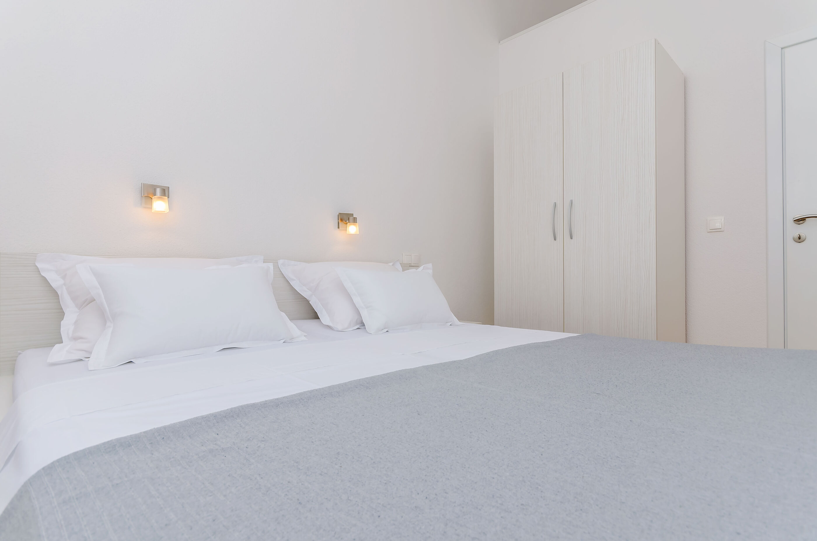 Apartments and Room Maestral 47221-A2