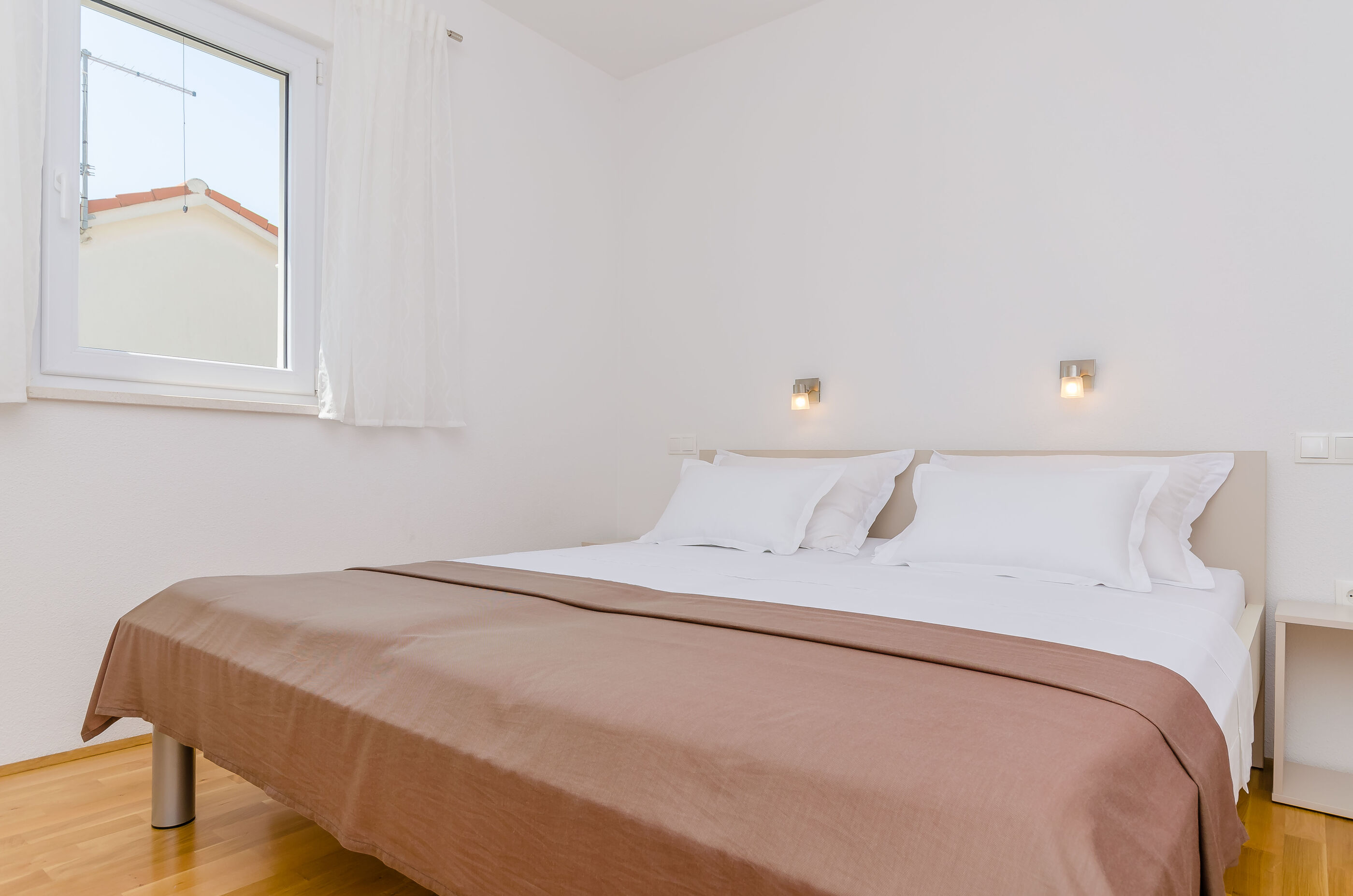 Apartments and Room Maestral 47221-A3