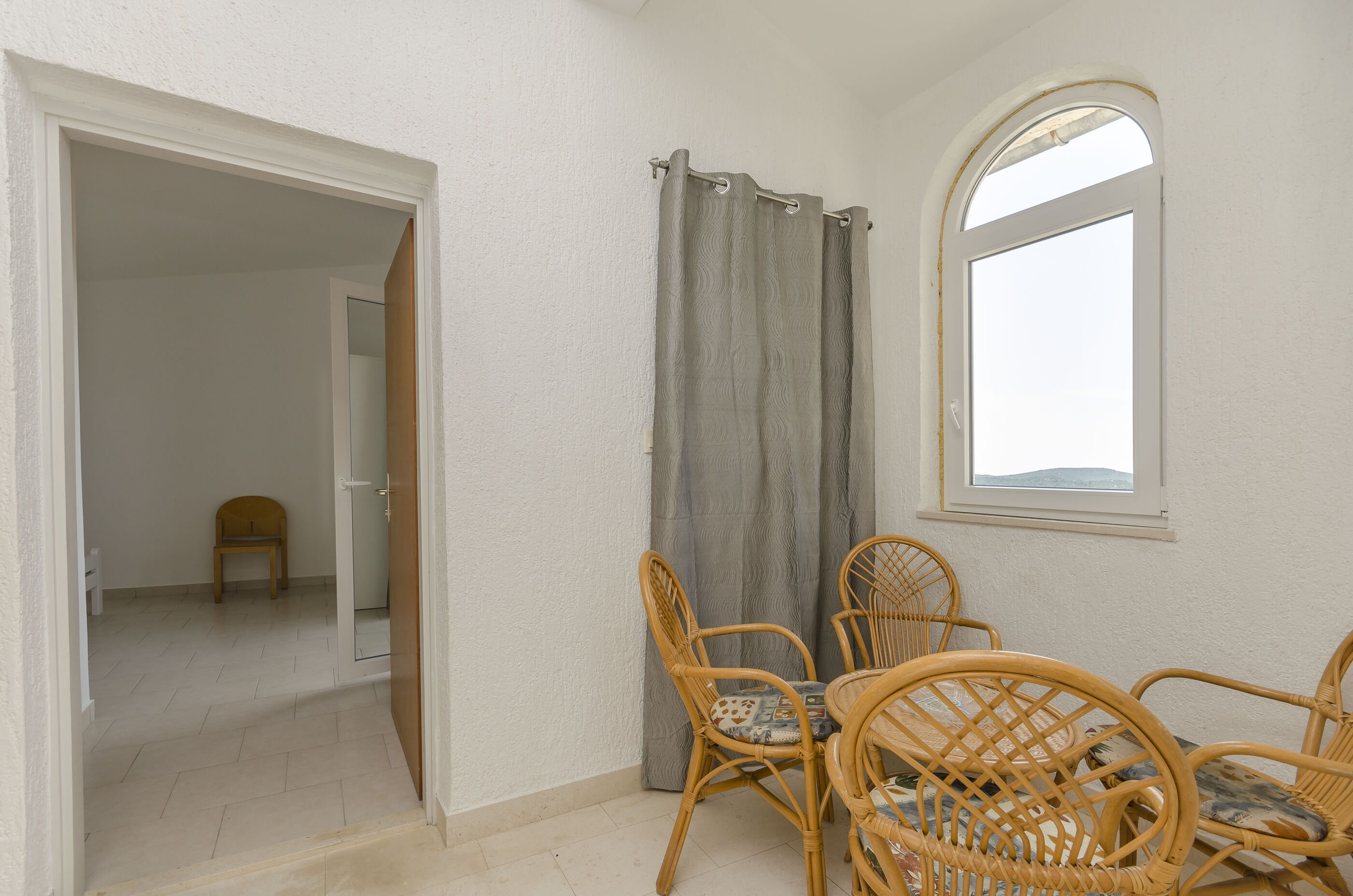Apartment Blumen Garten 73001-A1