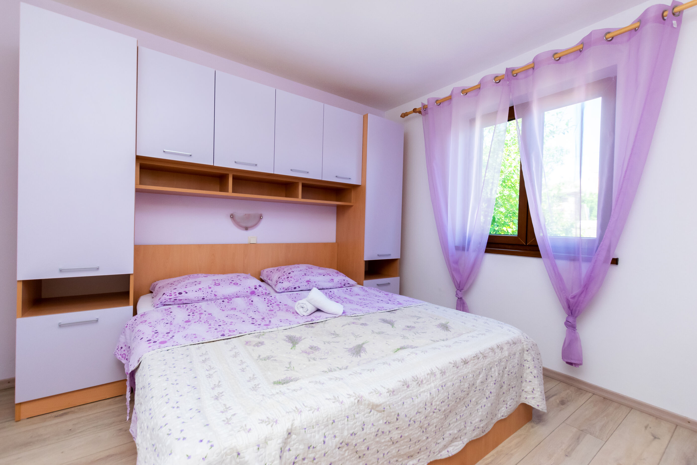 Apartments Mario 89923-A2
