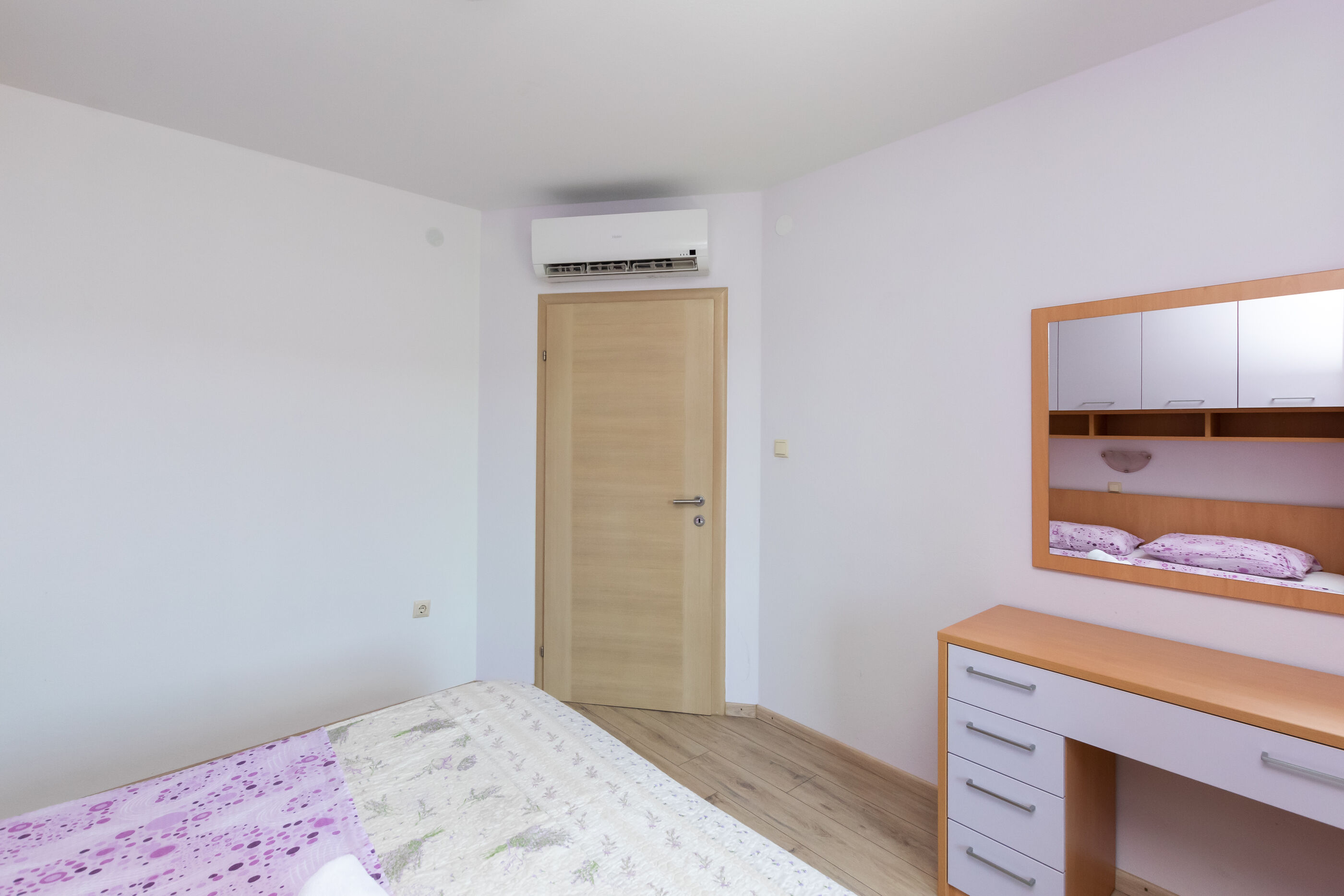 Apartments Mario 89923-A2