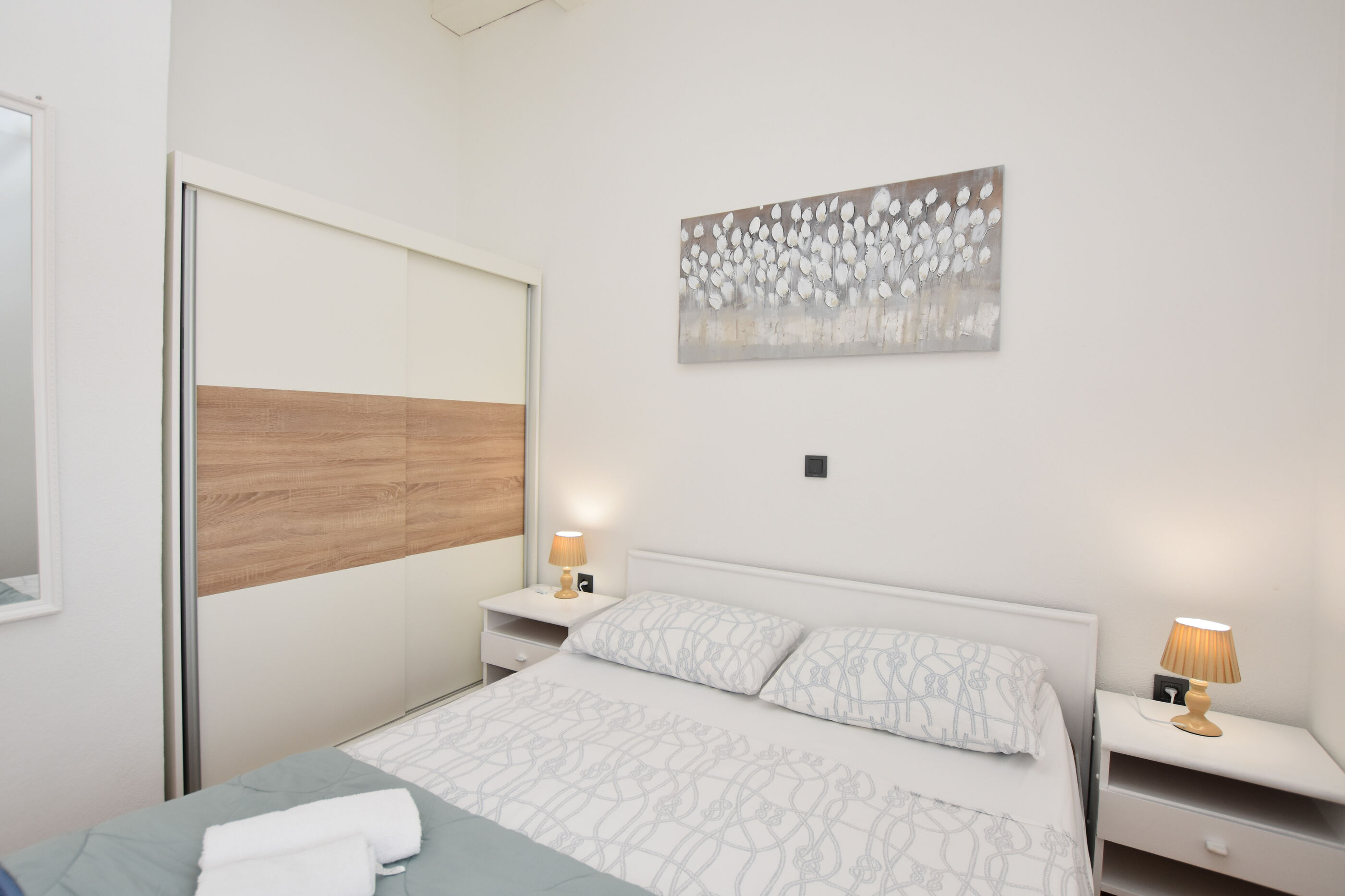 Apartments Zorana 95541-A1