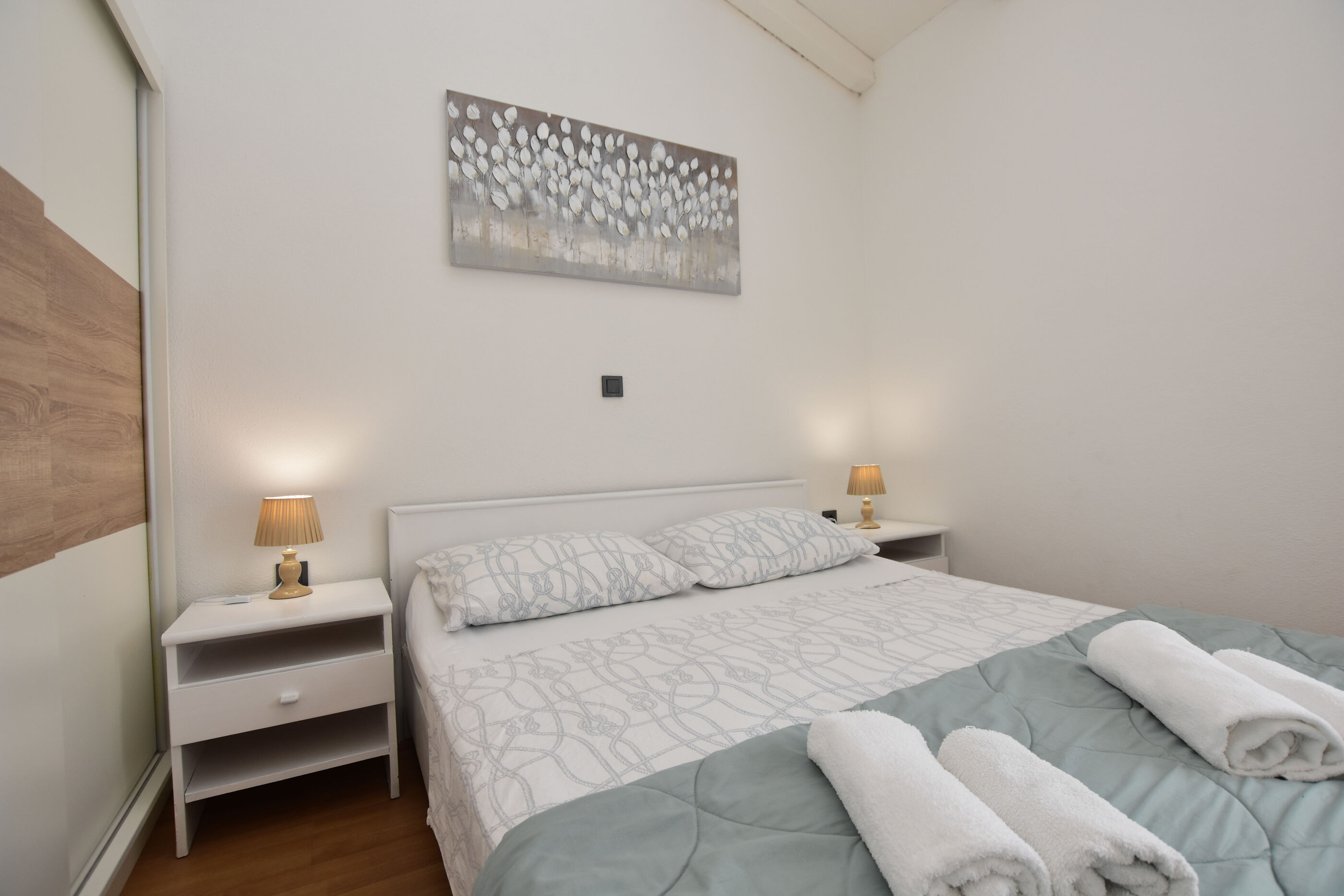 Apartments Zorana 95541-A1