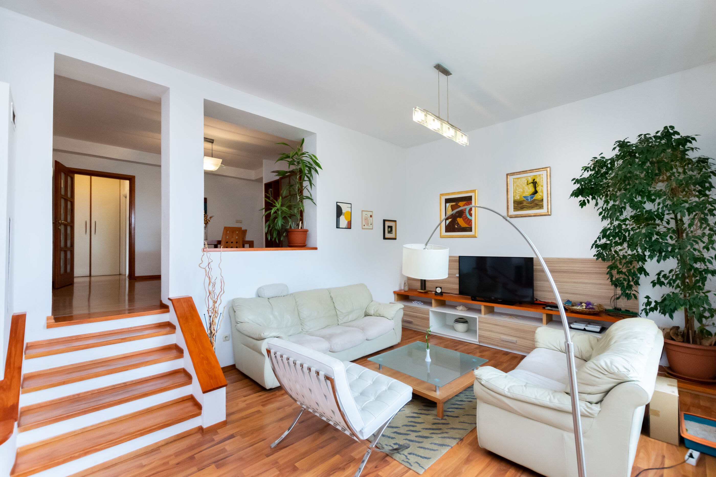 House Mirjana 16221-K1