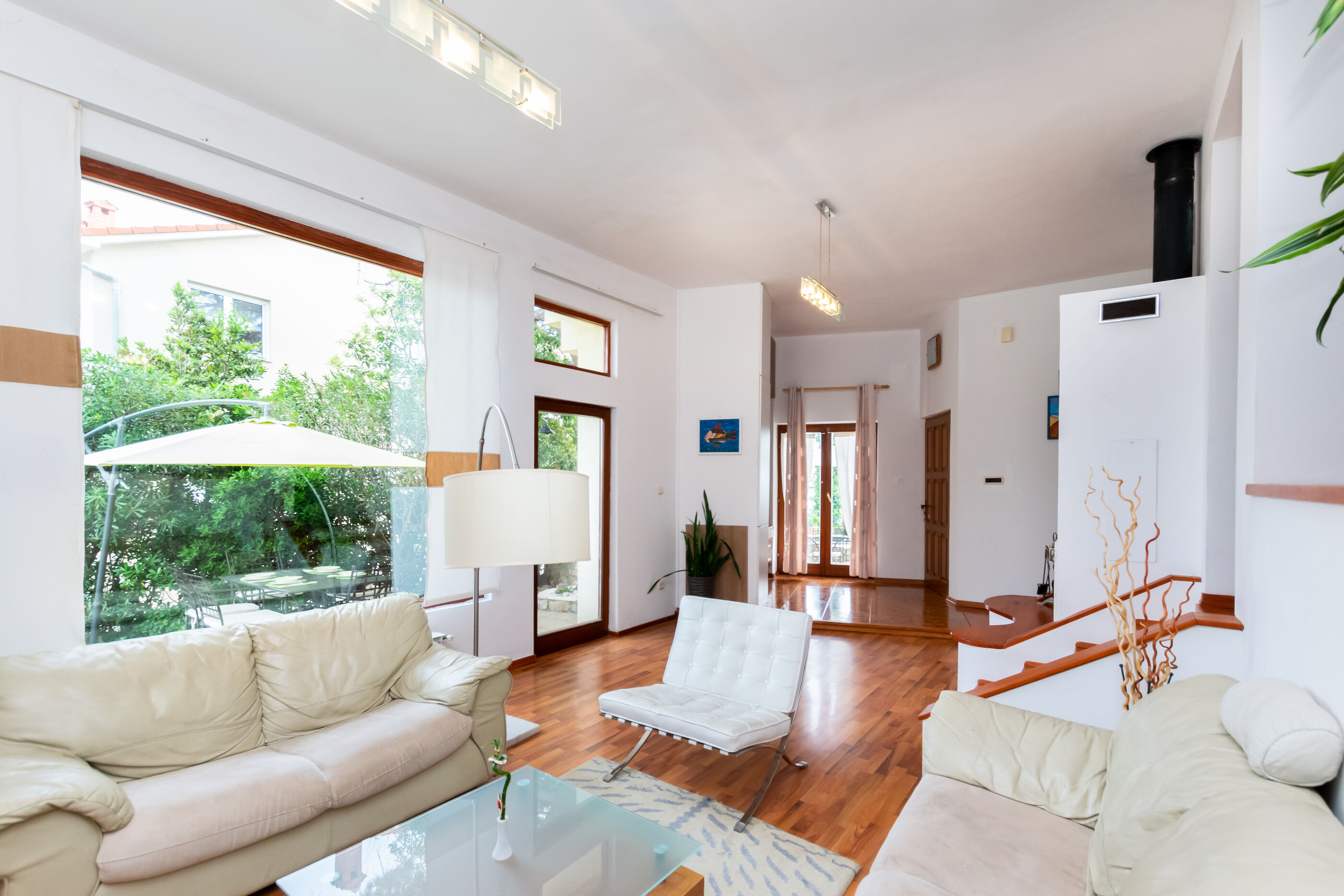House Mirjana 16221-K1