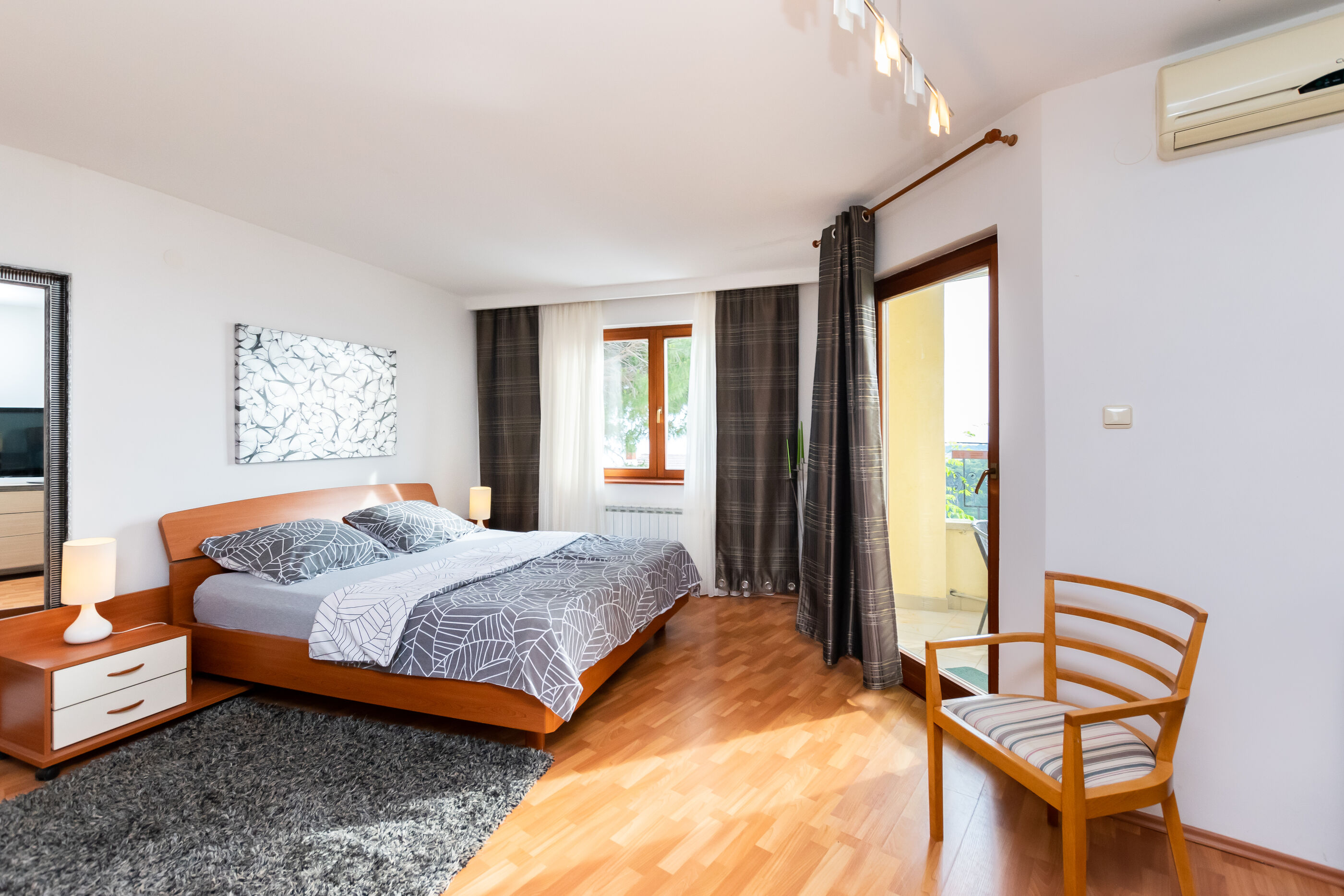 House Mirjana 16221-K1