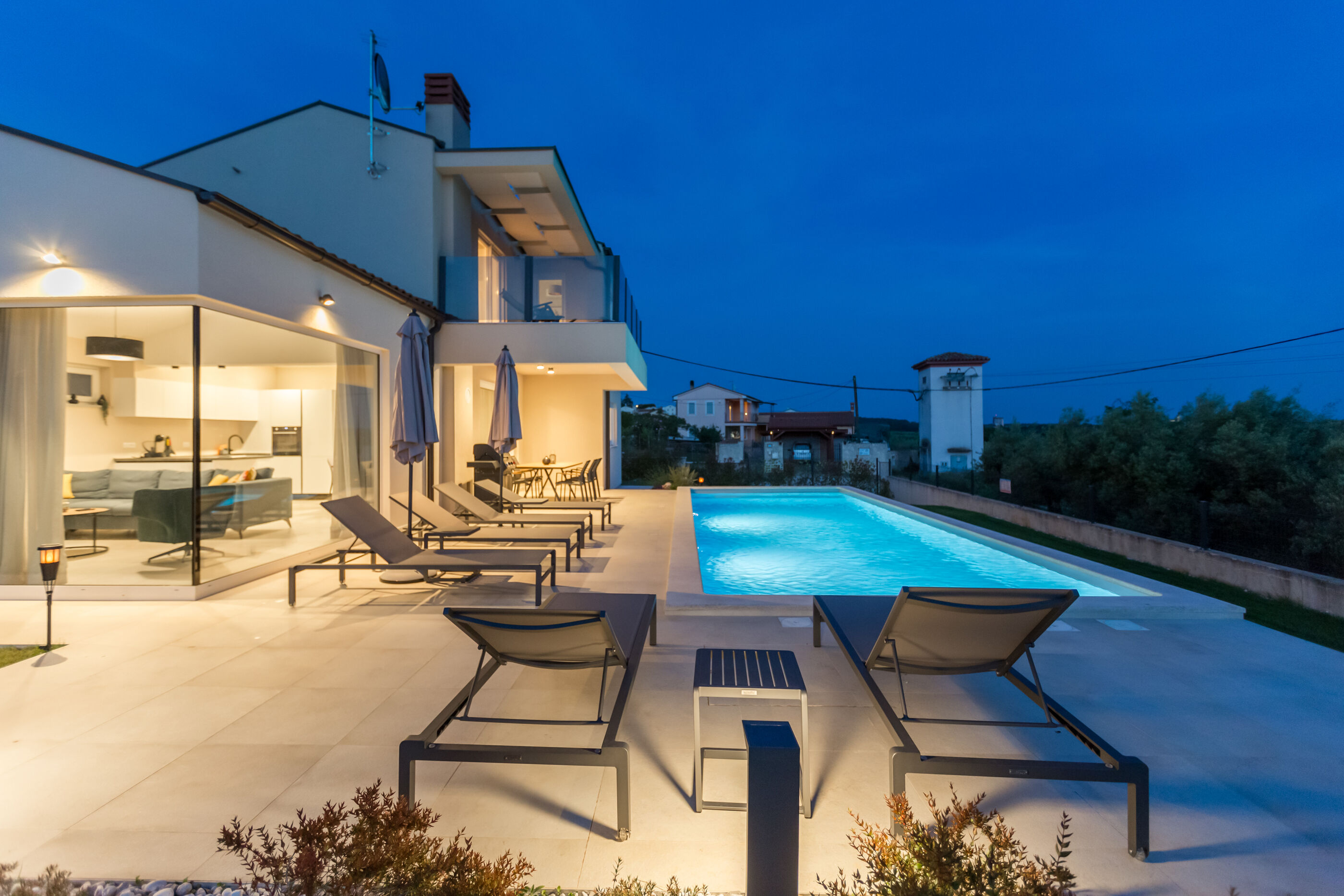 Villa Bella N 91306-K1