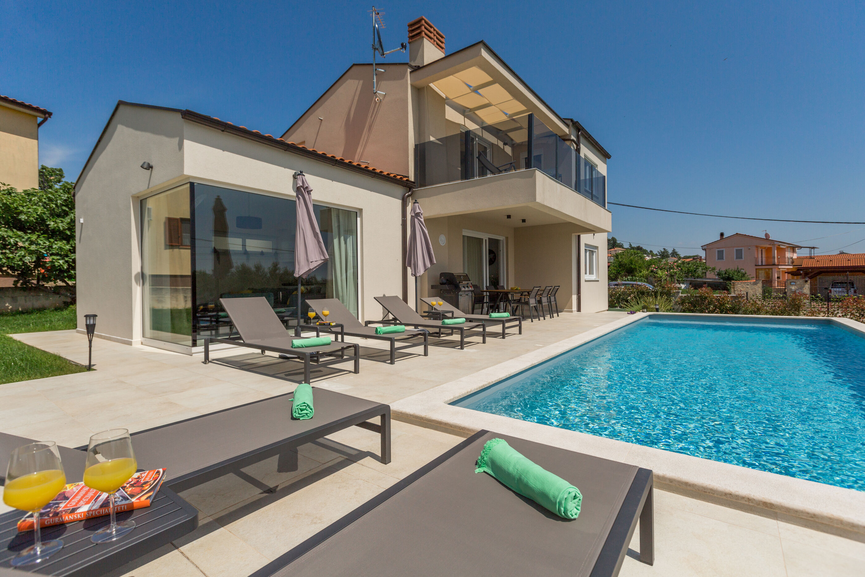 Villa Bella N 91306-K1