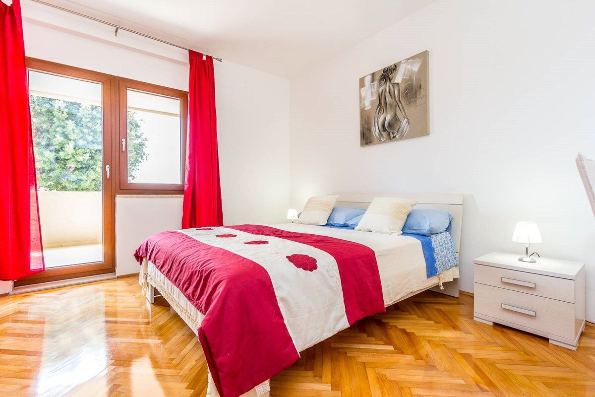 Apartments Casa Racchi 76091-A2