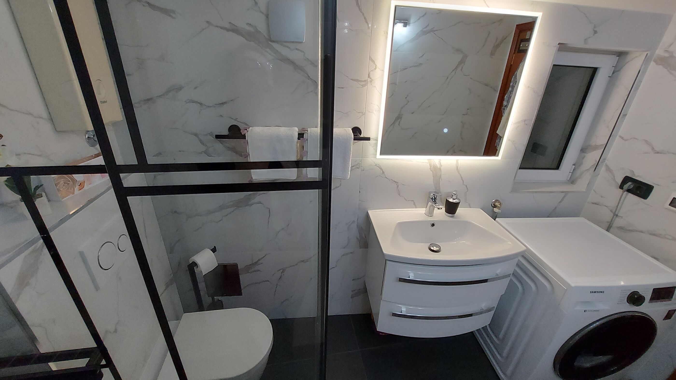 Apartment Luxury Penthouse Roberta 95641-A1