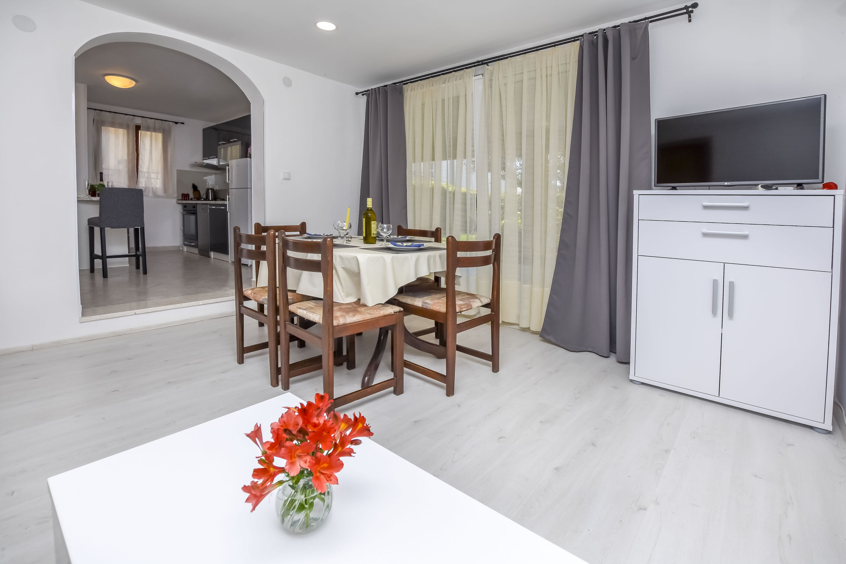 Apartments and Room Novokmet 27291-A1