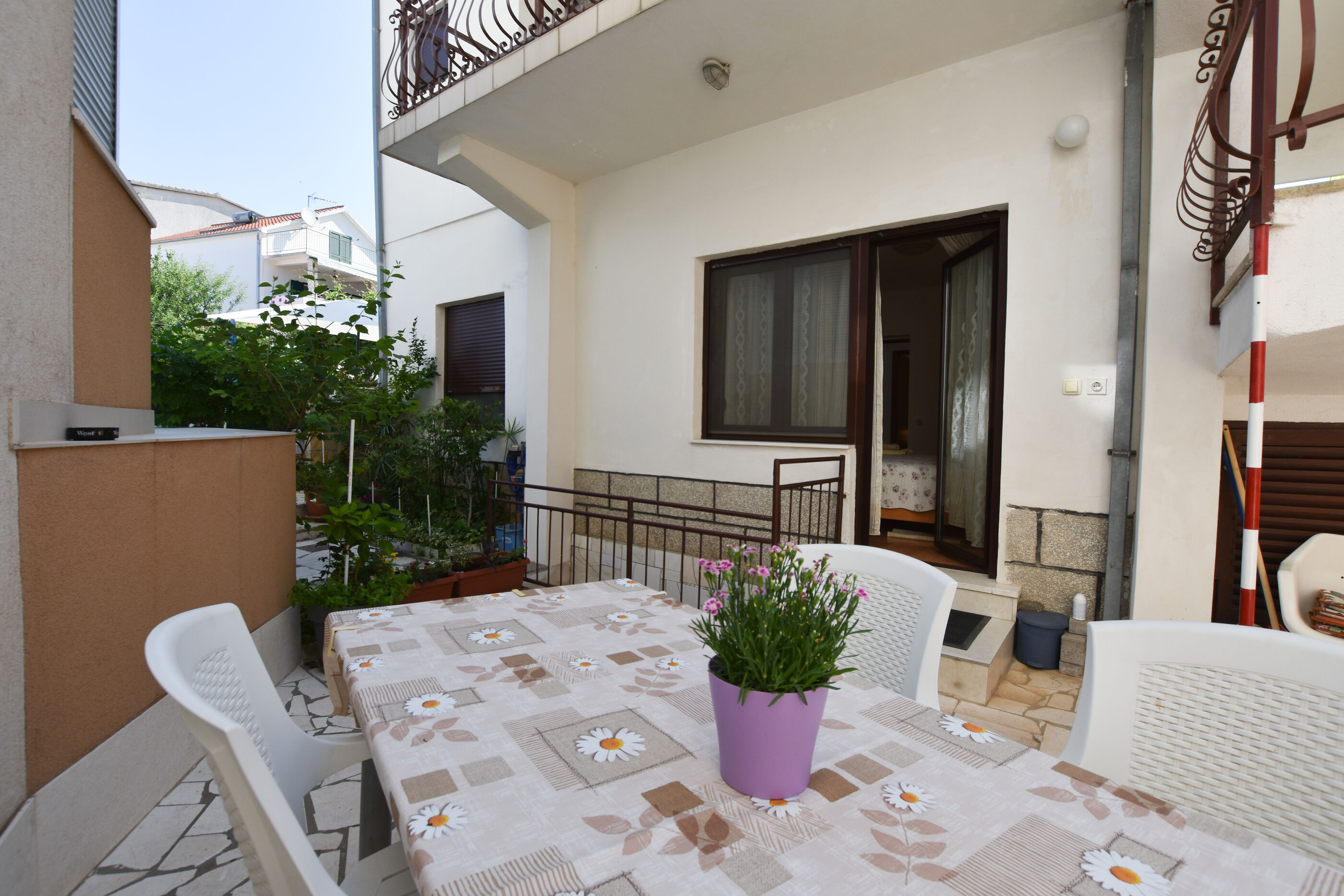 Apartments Tonja 40275-A1