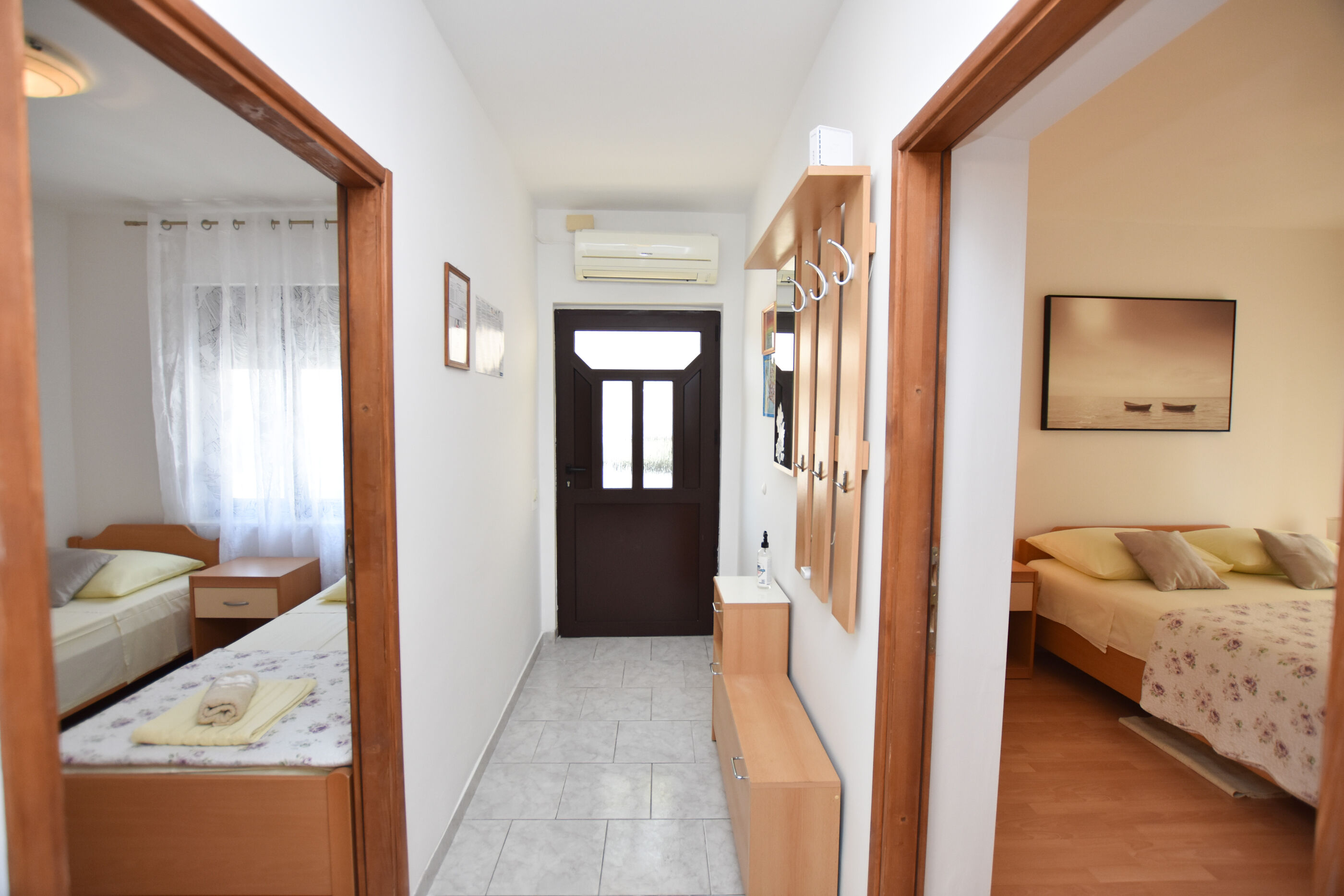 Apartments Tonja 40275-A1