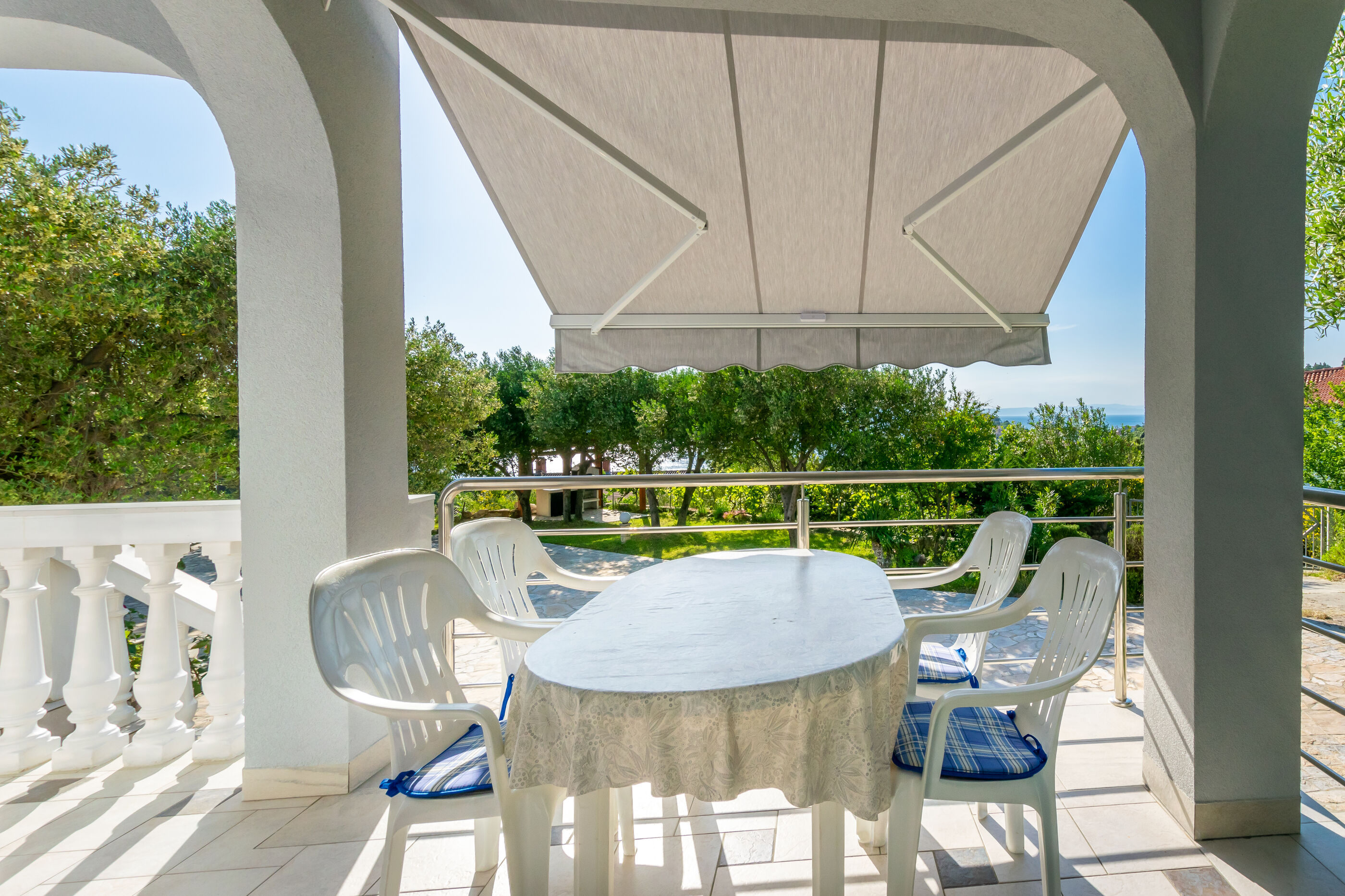 Apartments Anka 16891-A2