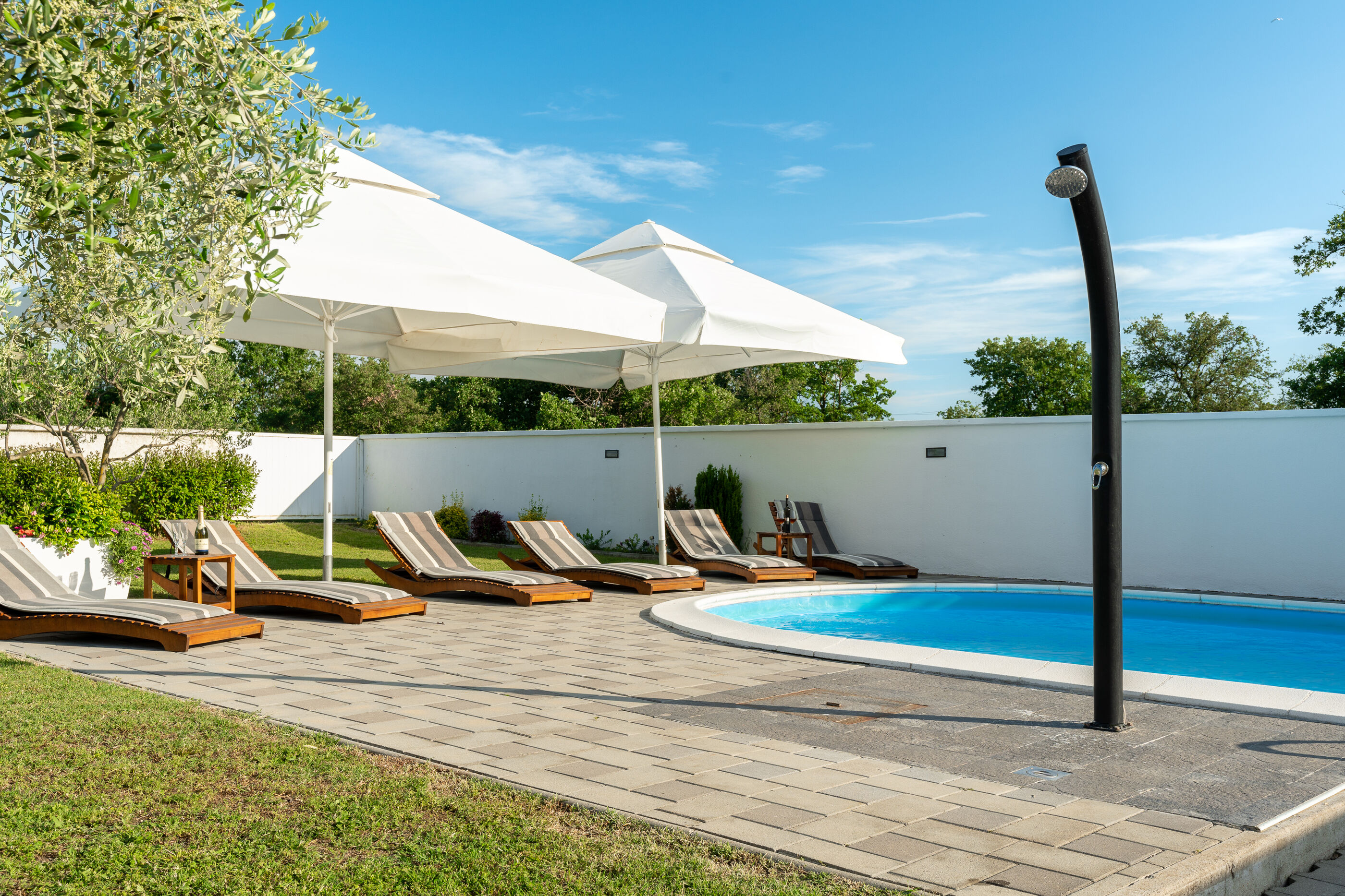 House Leonardo V9011-K1