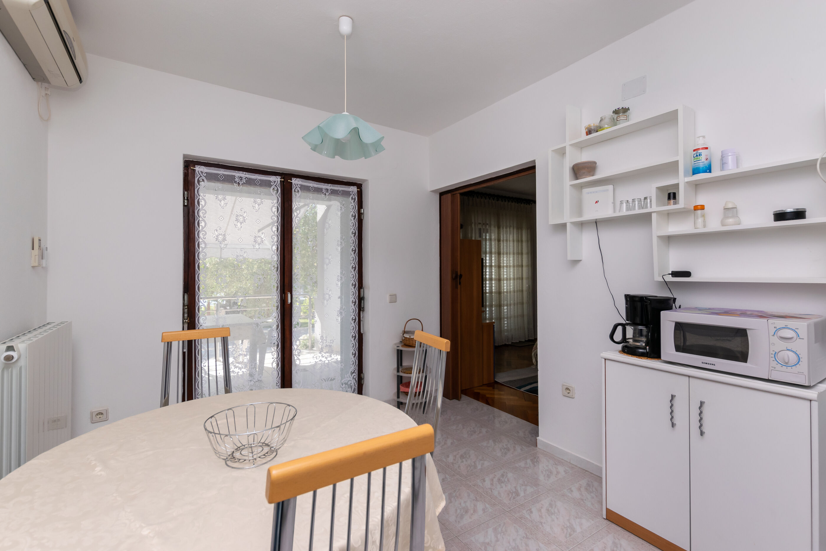 Apartments Anka 16891-A1