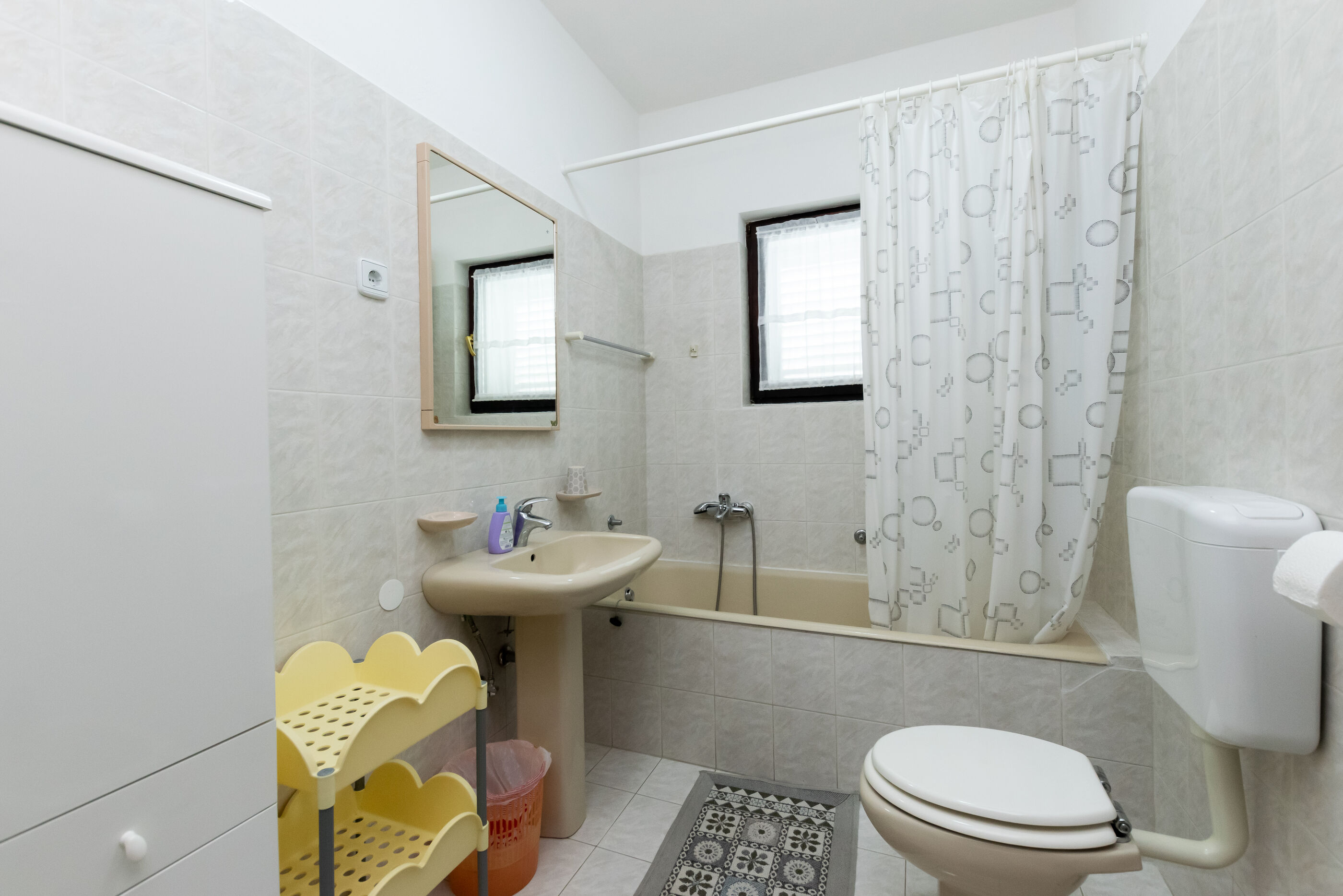 Apartments Anka 16891-A1
