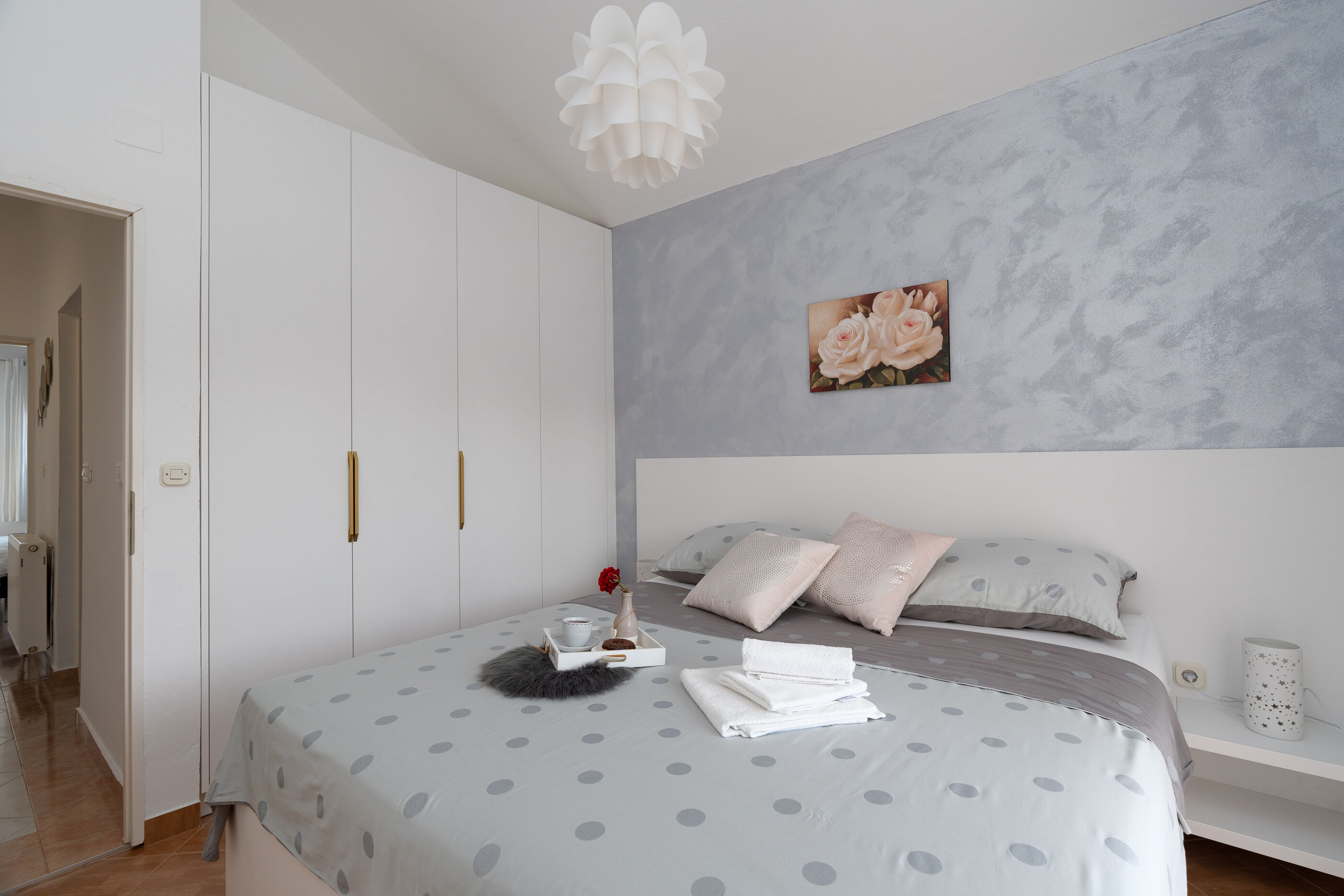House Leonardo V9011-K1