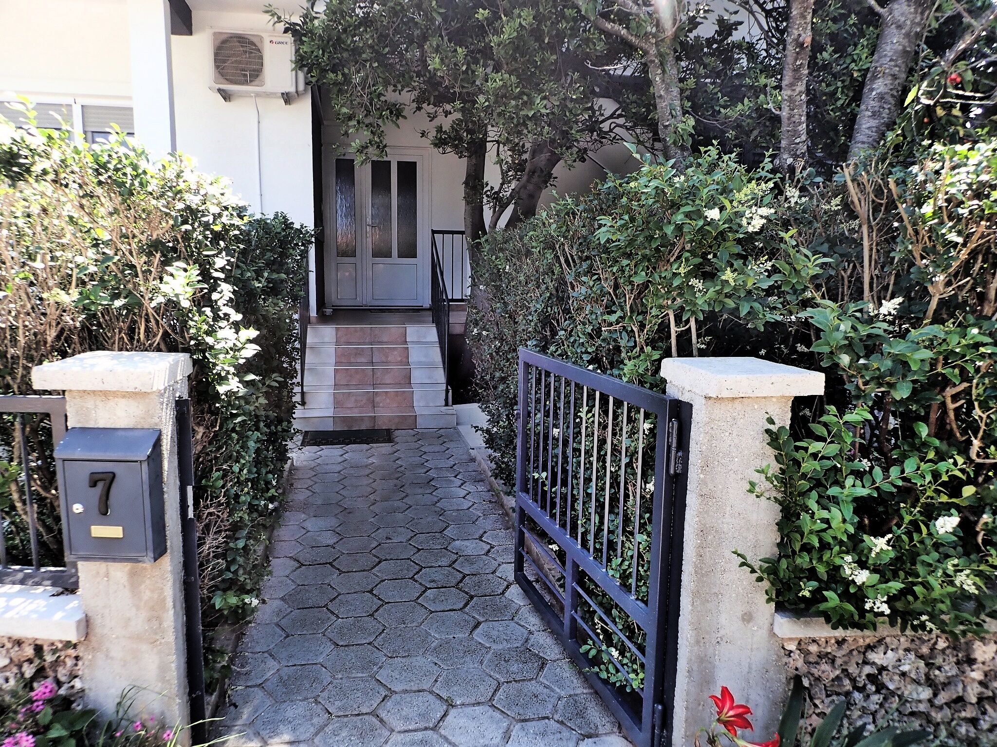 Apartment La Vista 81619-A1