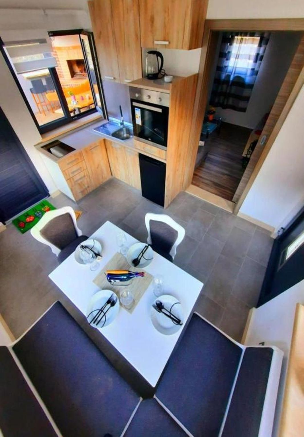 House Toni K1