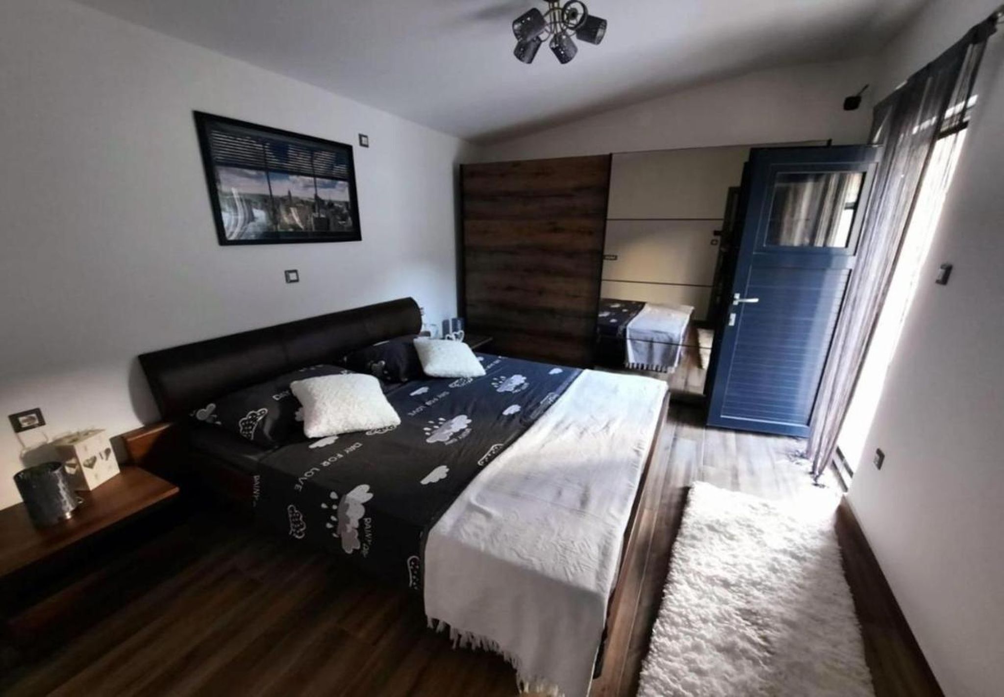 House Toni K1
