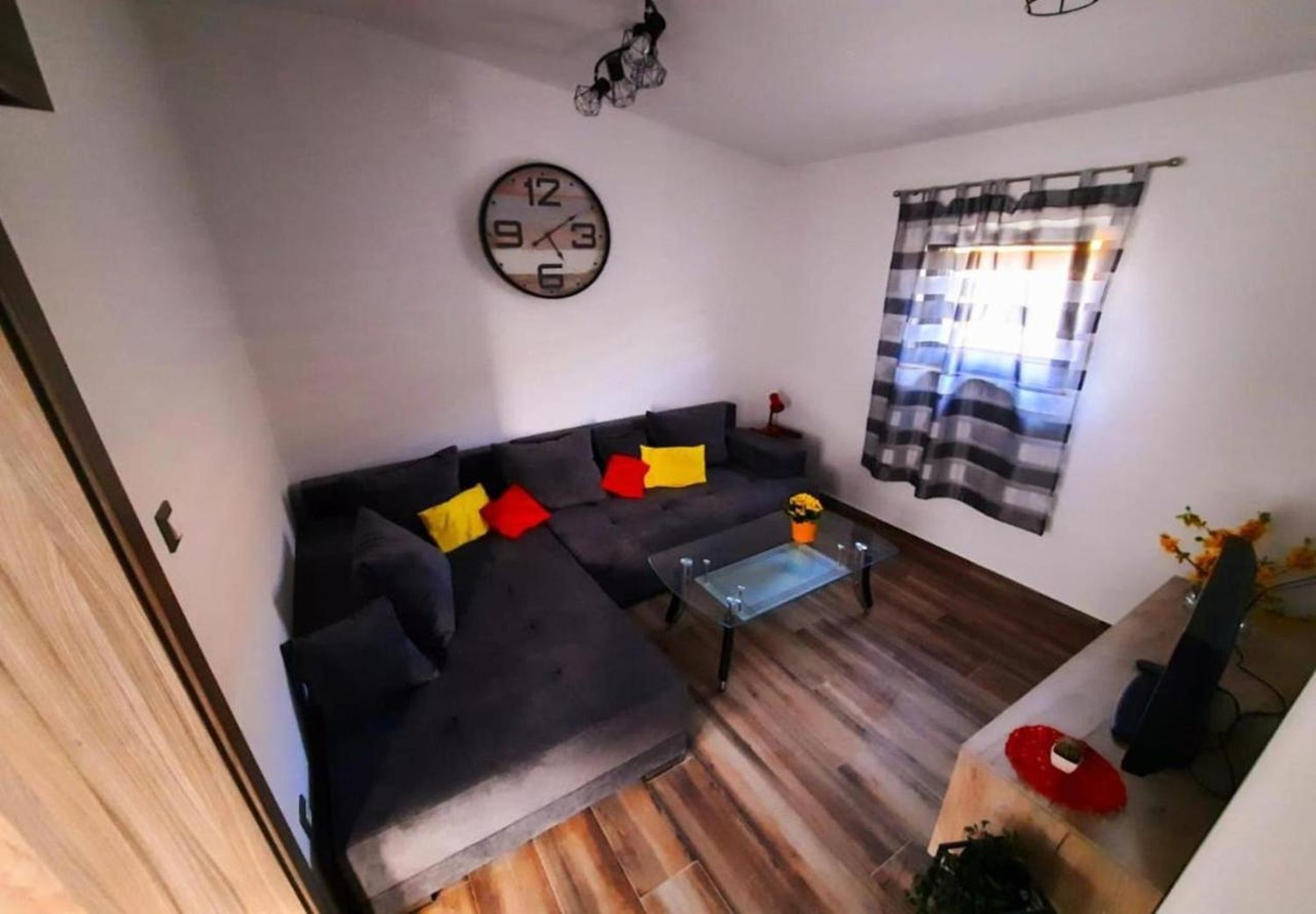 House Toni K1