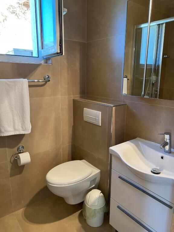 Apartments Paradise 95691-A2