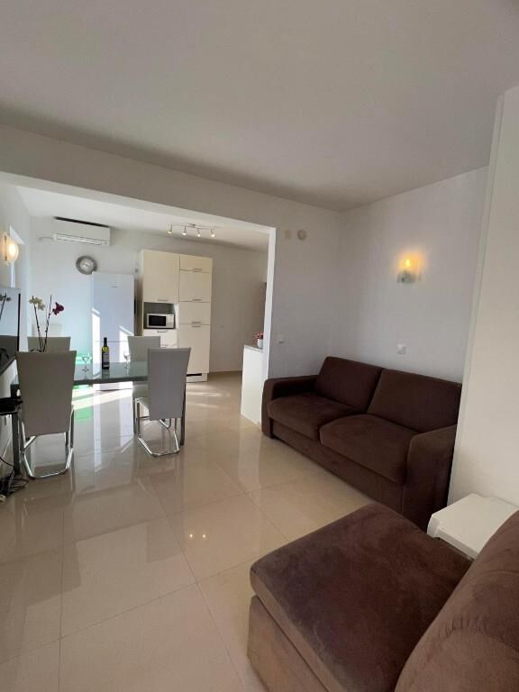 Apartments Paradise 95691-A2