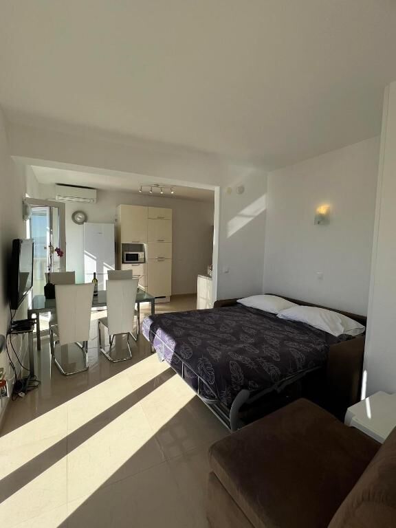 Apartments Paradise 95691-A2