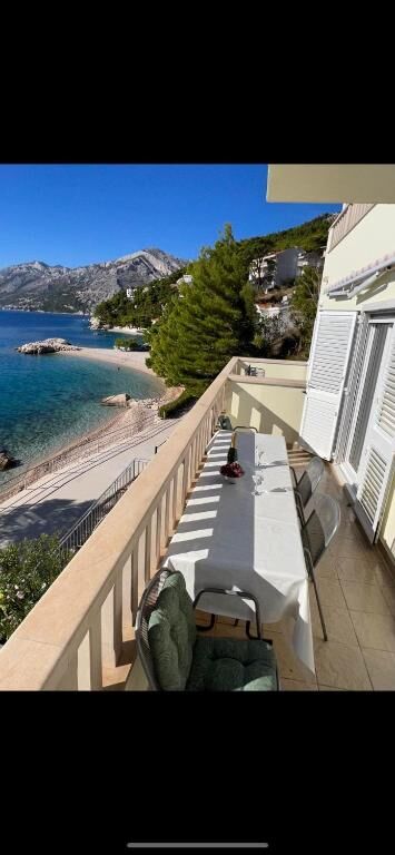 Apartments Paradise 95691-A2