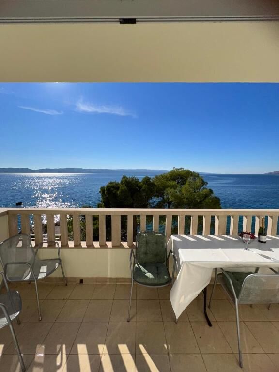 Apartments Paradise 95691-A4