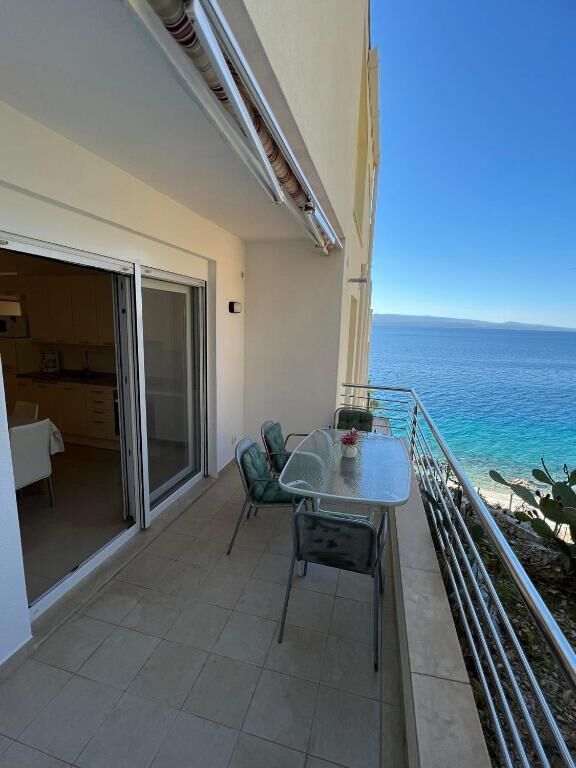 Apartments Paradise 95691-A5