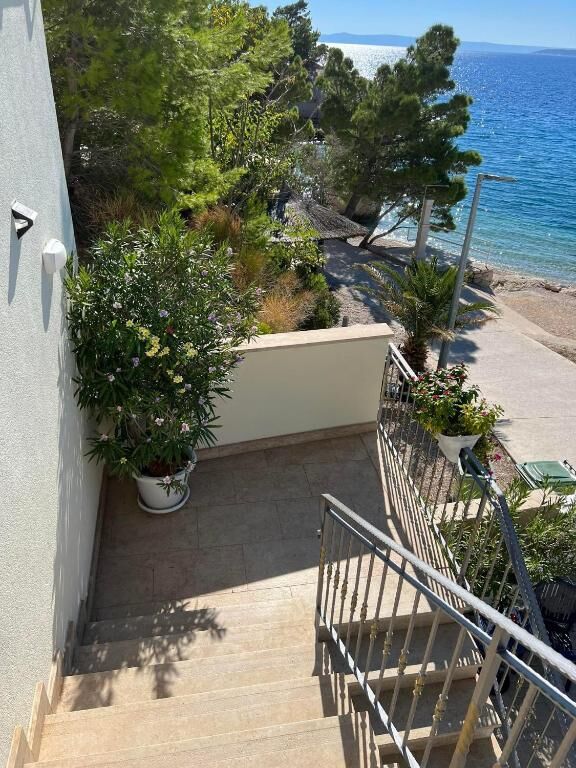 Apartments Paradise 95691-A4